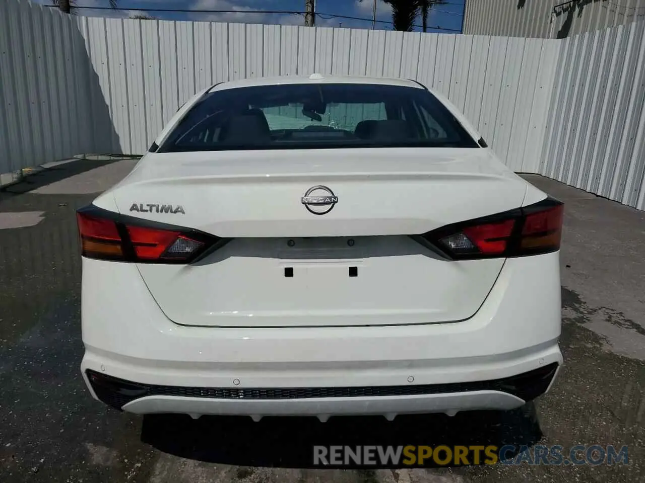 6 Photograph of a damaged car 1N4BL4DV1SN354179 NISSAN ALTIMA 2025