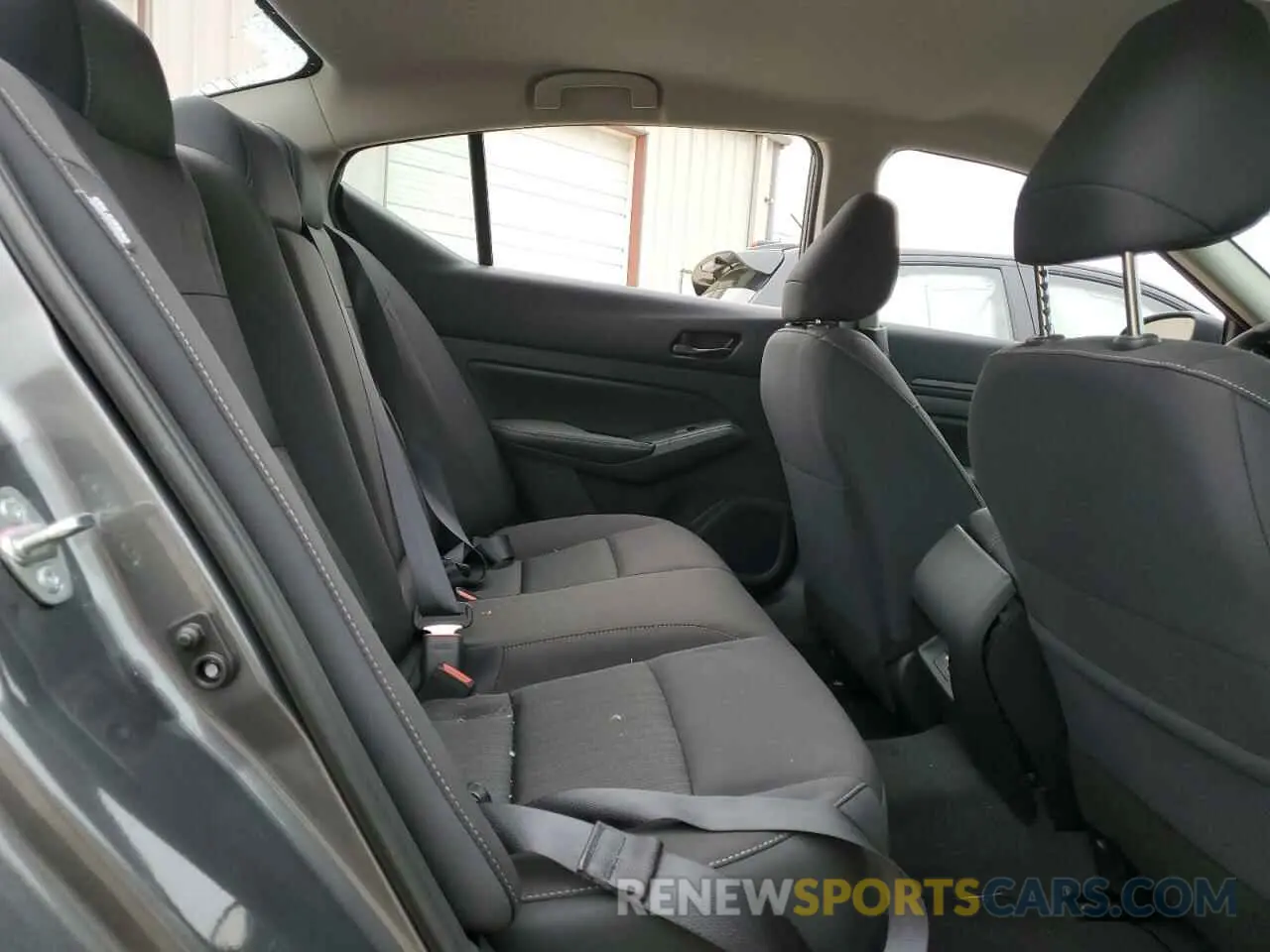 10 Photograph of a damaged car 1N4BL4DV1SN362329 NISSAN ALTIMA 2025