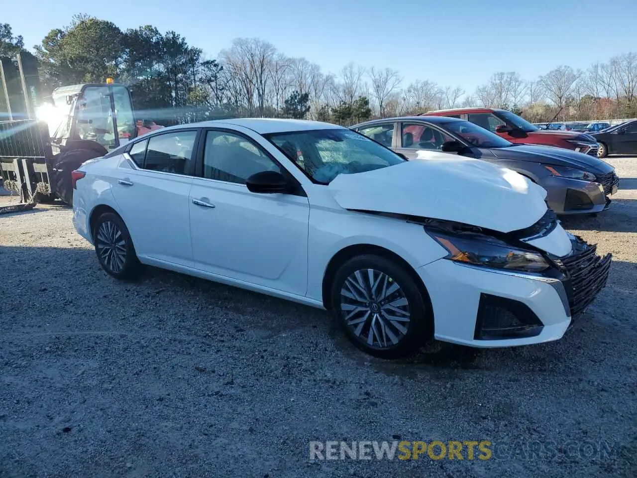 4 Photograph of a damaged car 1N4BL4DV1SN362881 NISSAN ALTIMA 2025