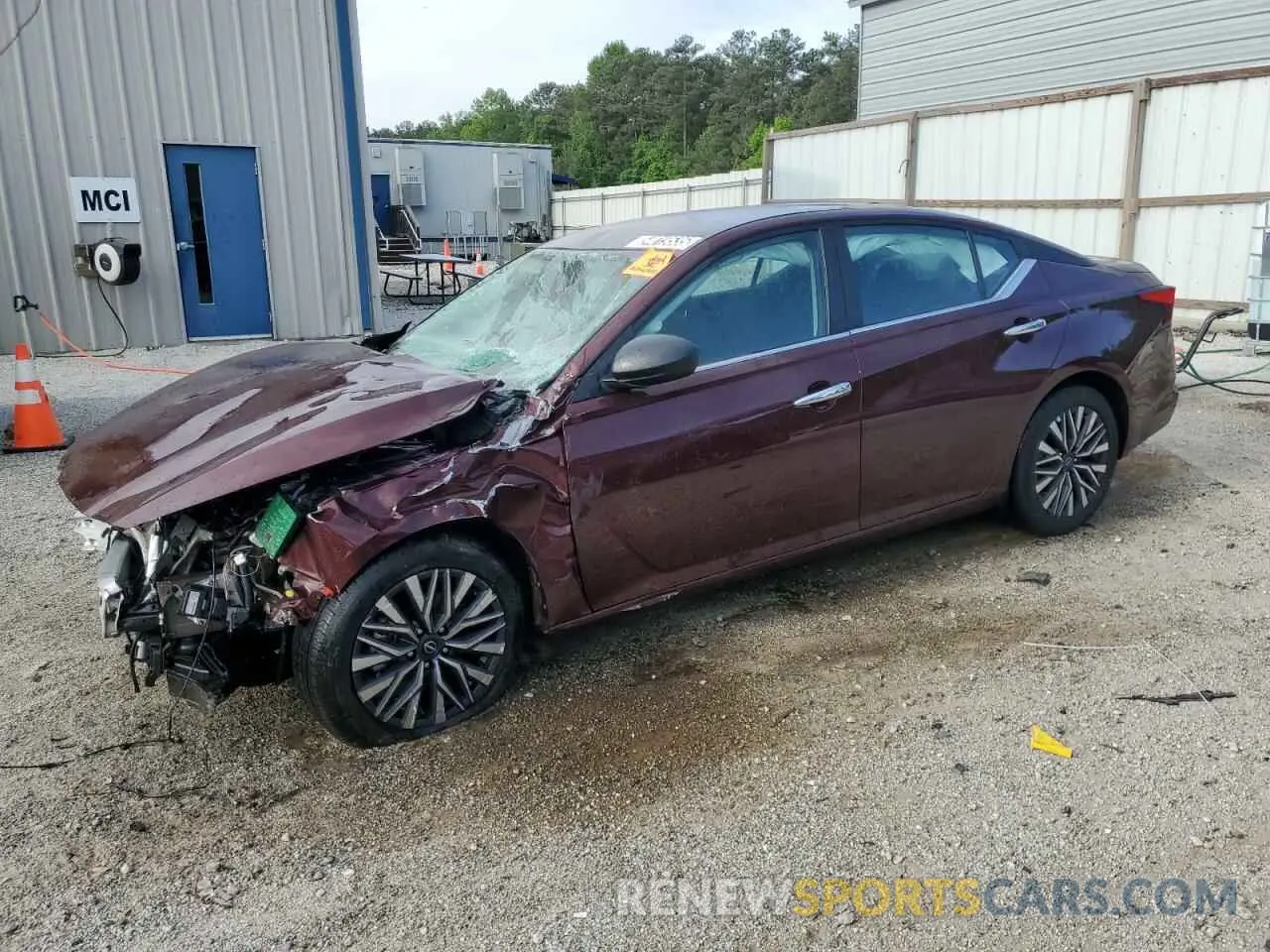 1 Photograph of a damaged car 1N4BL4DV1SN364713 NISSAN ALTIMA 2025