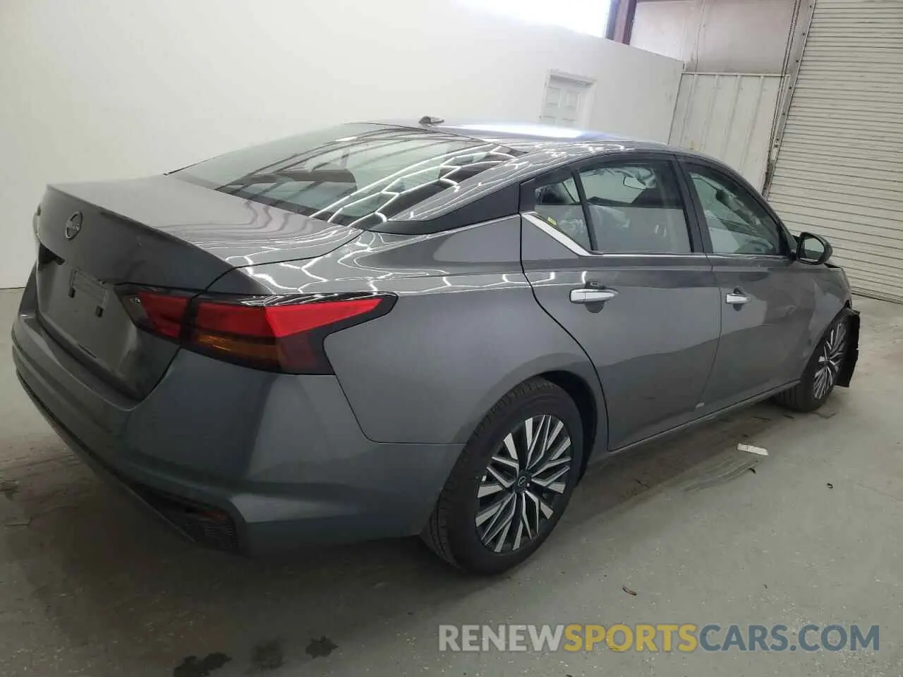 3 Photograph of a damaged car 1N4BL4DV1SN380927 NISSAN ALTIMA 2025