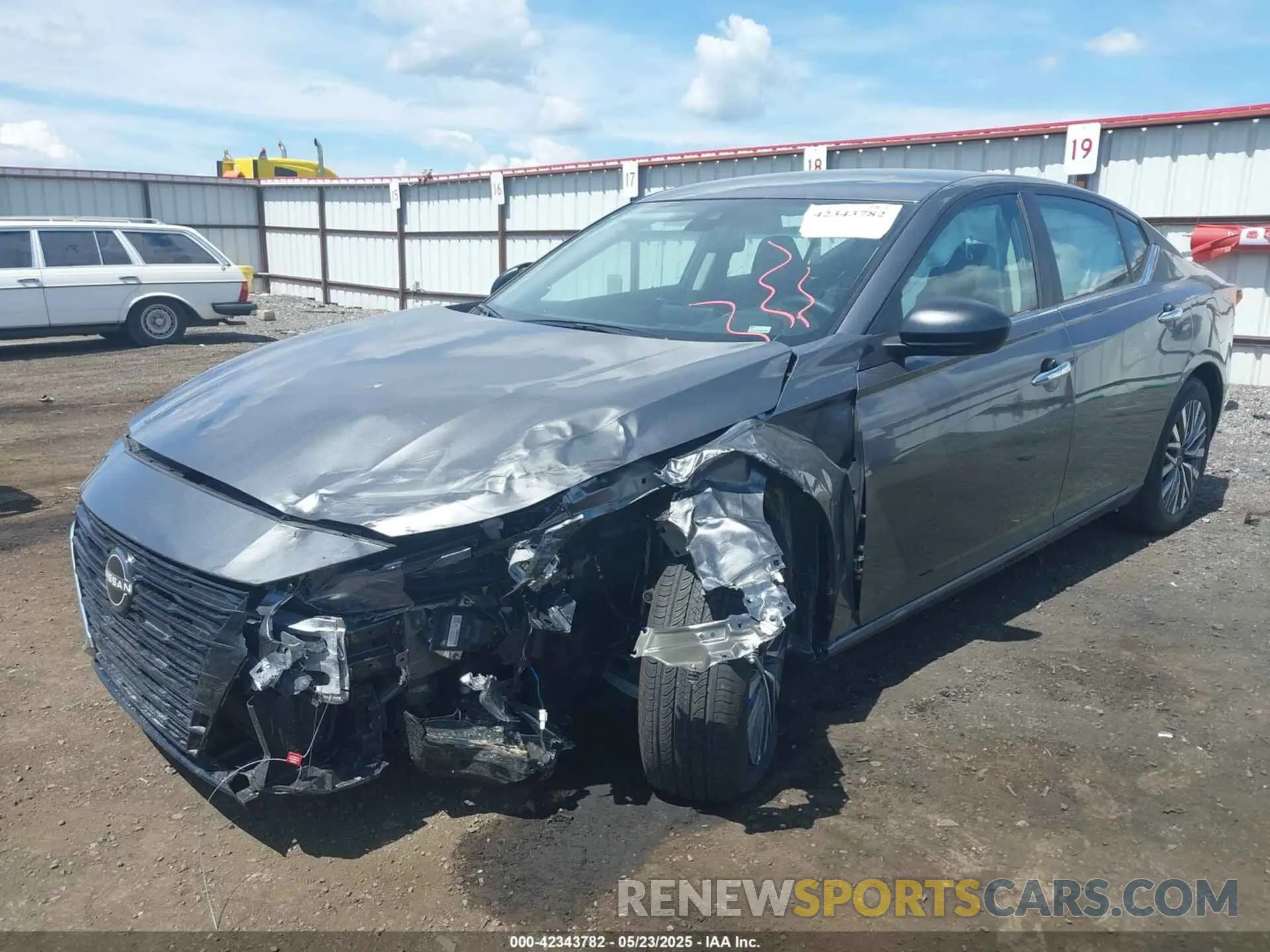 2 Photograph of a damaged car 1N4BL4DV1SN381639 NISSAN ALTIMA 2025
