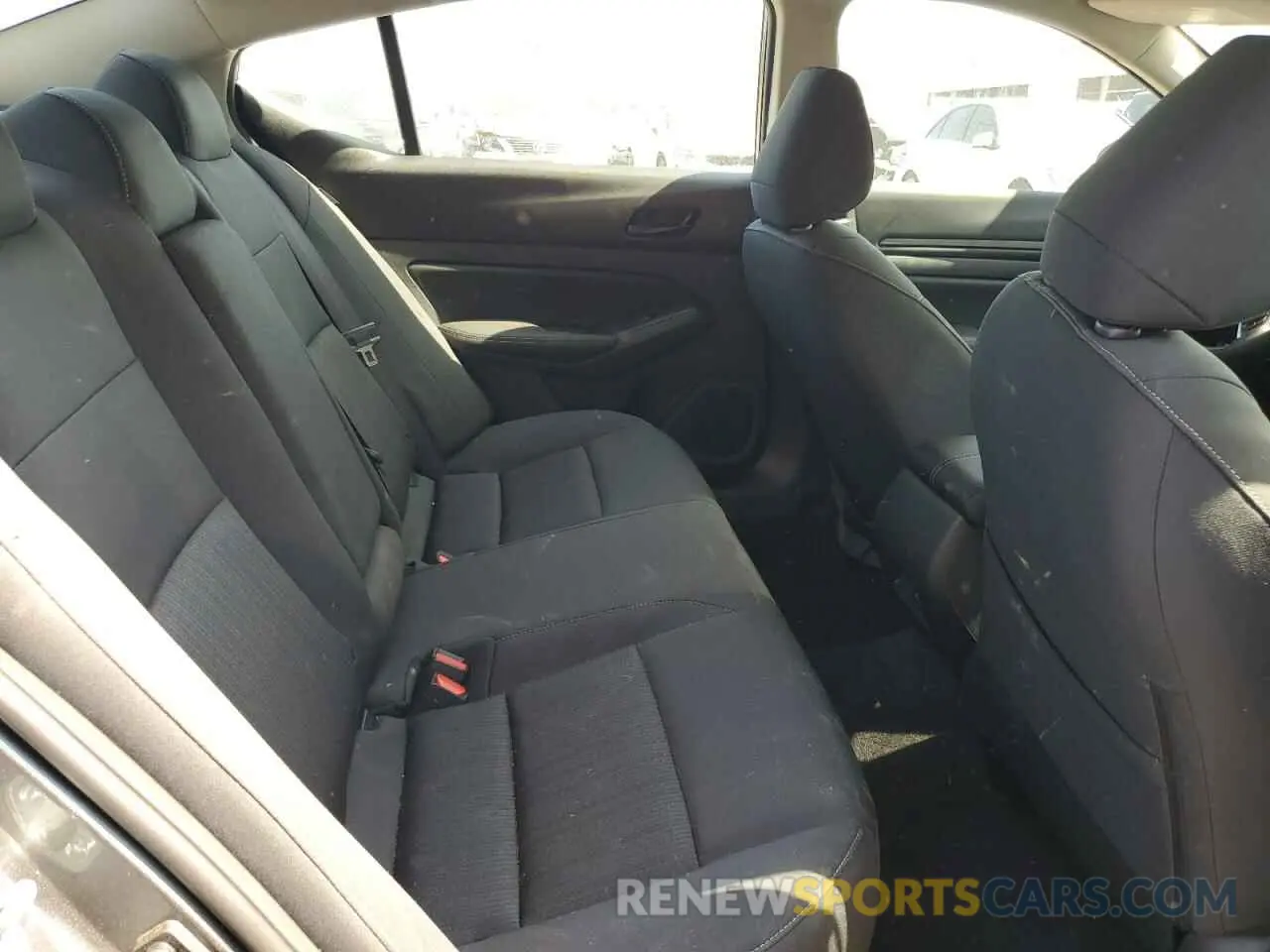 10 Photograph of a damaged car 1N4BL4DV1SN389157 NISSAN ALTIMA 2025