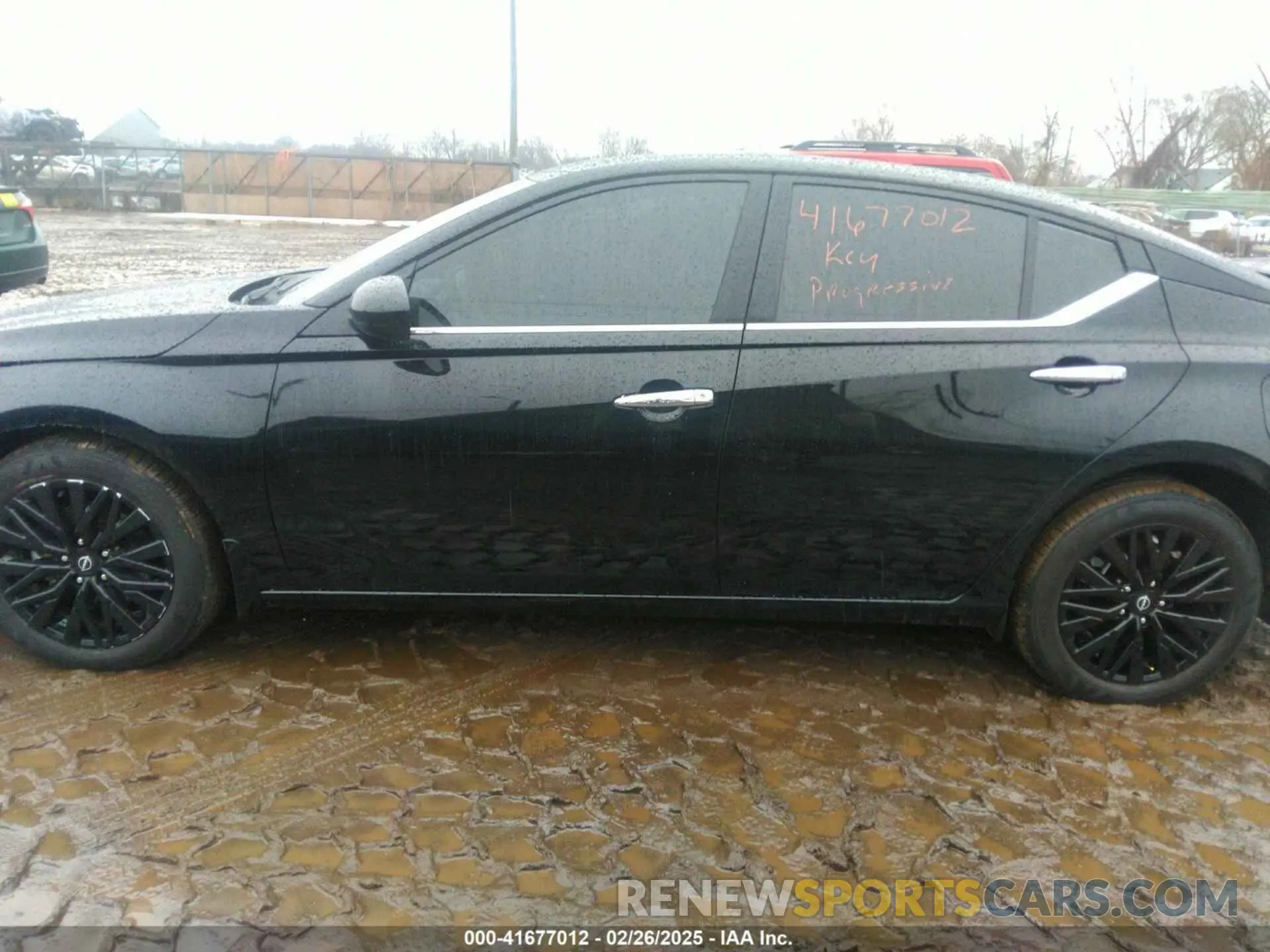 14 Photograph of a damaged car 1N4BL4DV2SN309199 NISSAN ALTIMA 2025