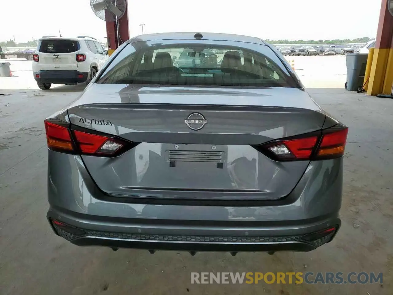 6 Photograph of a damaged car 1N4BL4DV2SN338704 NISSAN ALTIMA 2025