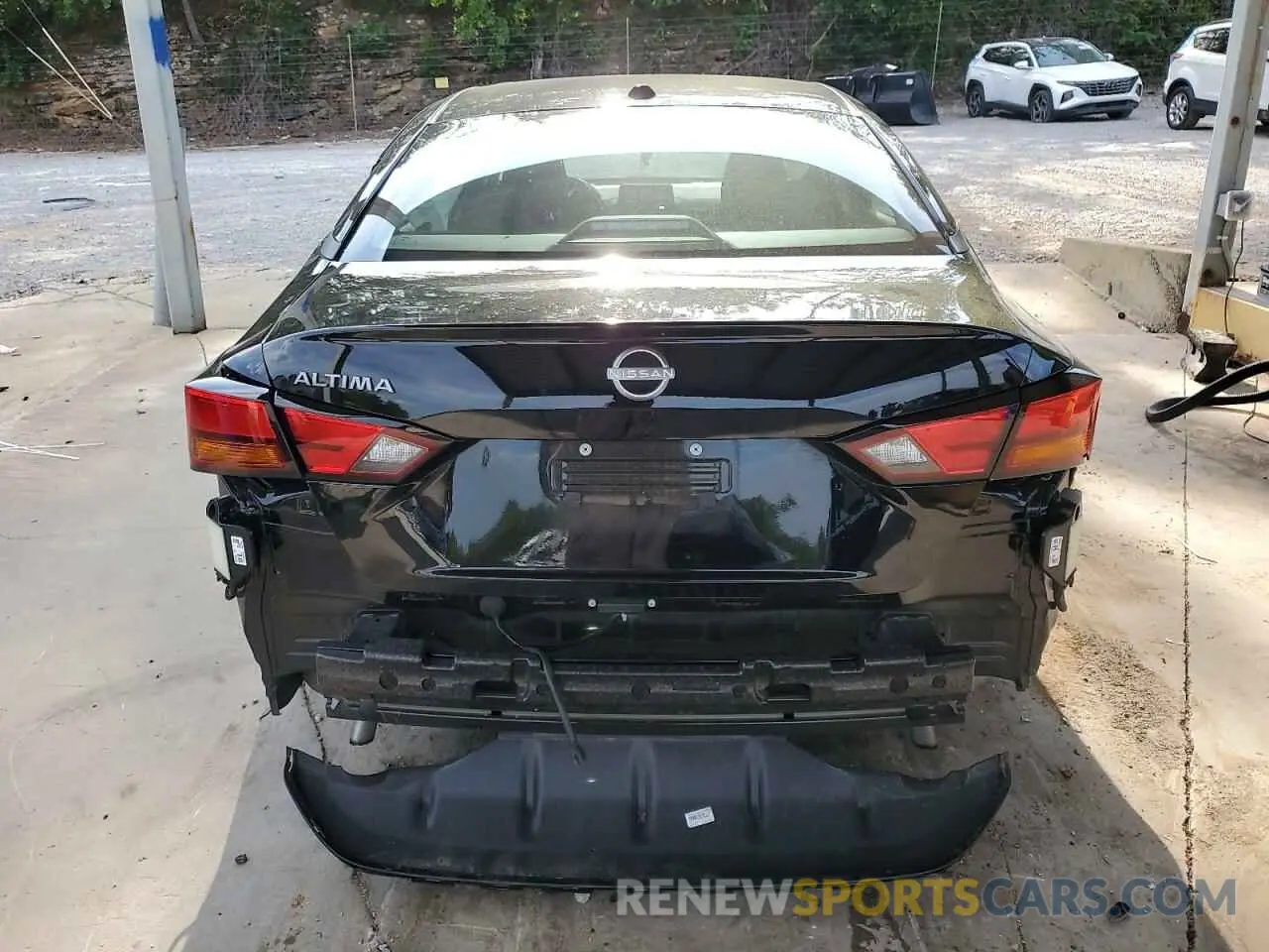 6 Photograph of a damaged car 1N4BL4DV2SN350299 NISSAN ALTIMA 2025