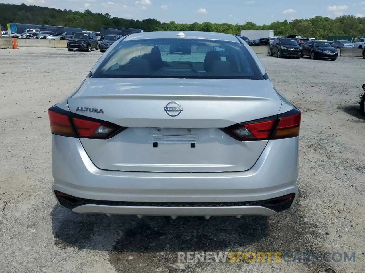 6 Photograph of a damaged car 1N4BL4DV2SN365112 NISSAN ALTIMA 2025