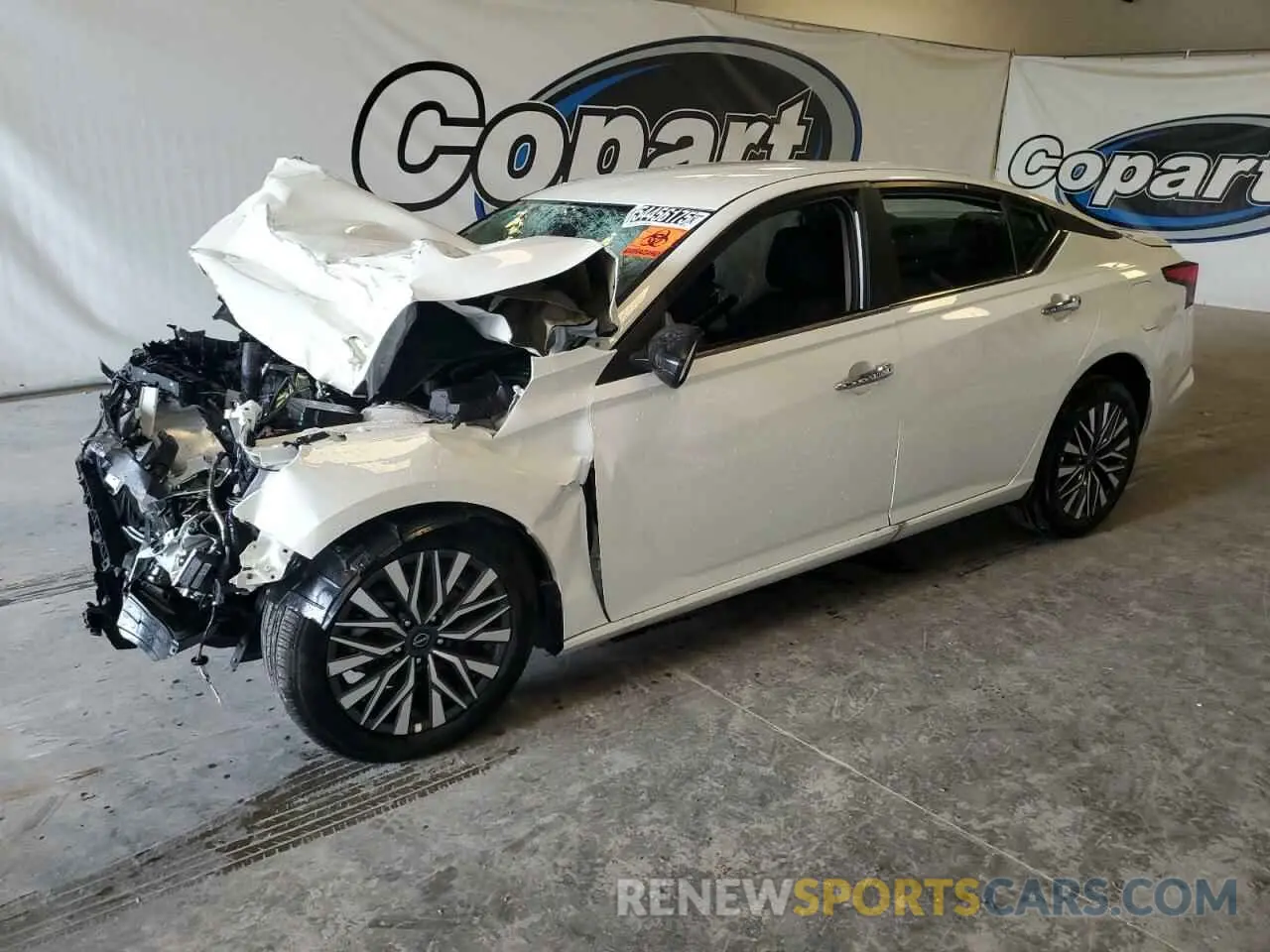 1 Photograph of a damaged car 1N4BL4DV2SN378569 NISSAN ALTIMA 2025