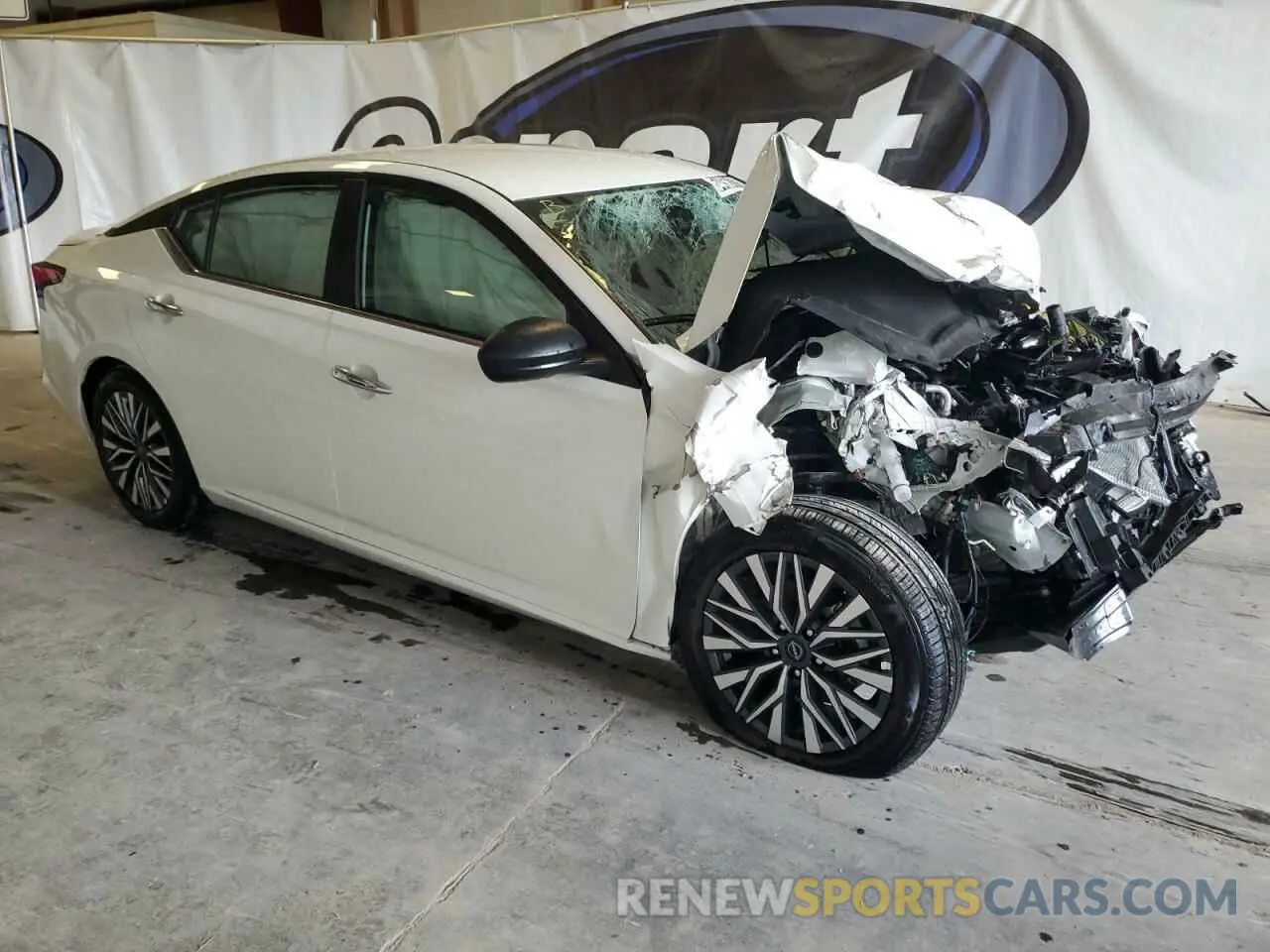 4 Photograph of a damaged car 1N4BL4DV2SN378569 NISSAN ALTIMA 2025