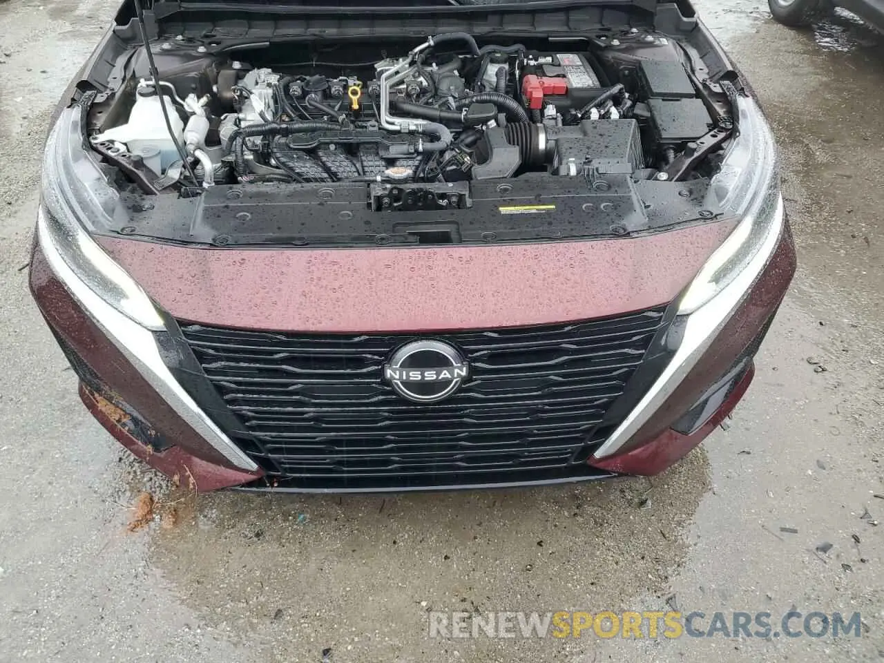 11 Photograph of a damaged car 1N4BL4DV3SN301533 NISSAN ALTIMA 2025