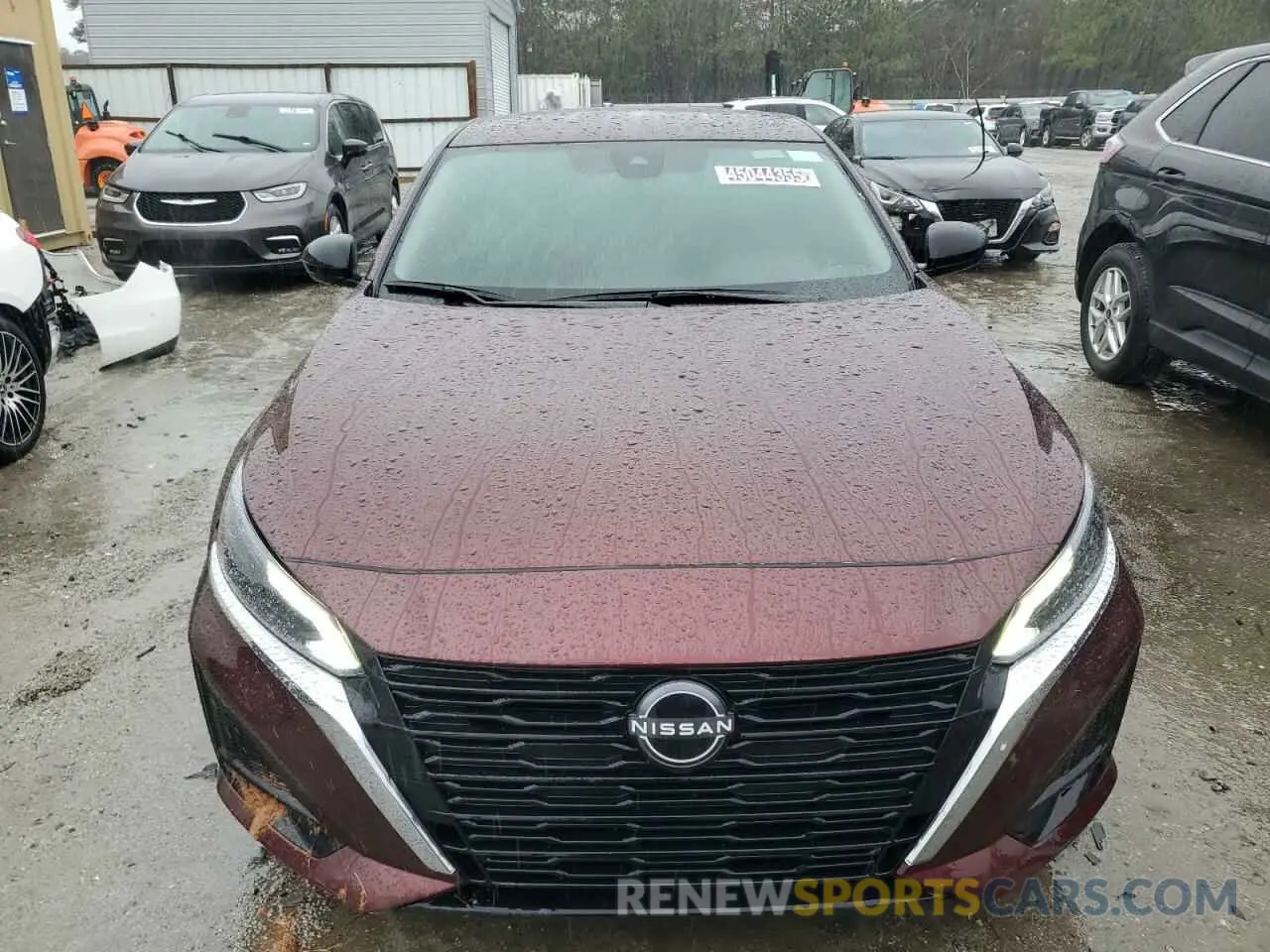 5 Photograph of a damaged car 1N4BL4DV3SN301533 NISSAN ALTIMA 2025