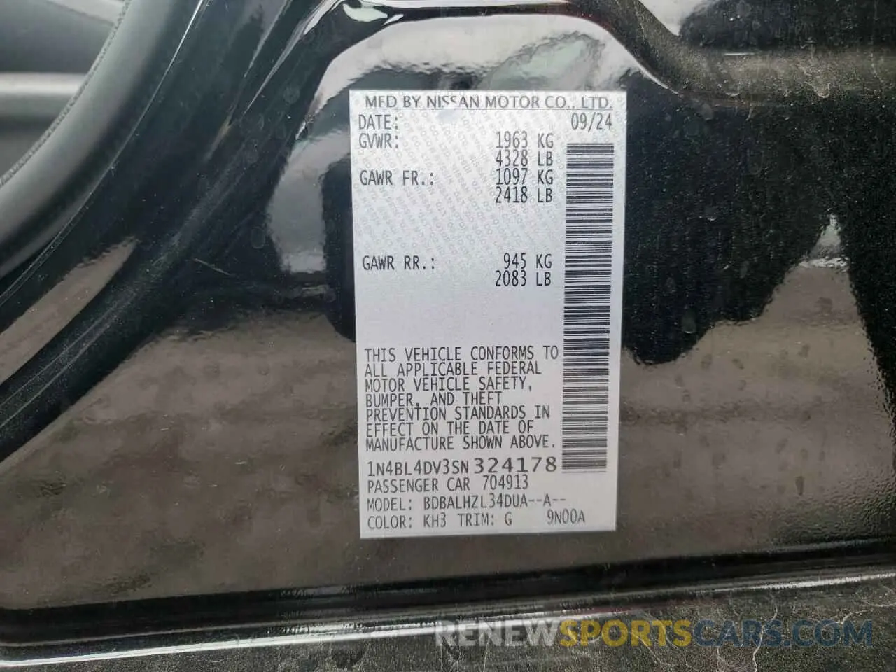 13 Photograph of a damaged car 1N4BL4DV3SN324178 NISSAN ALTIMA 2025