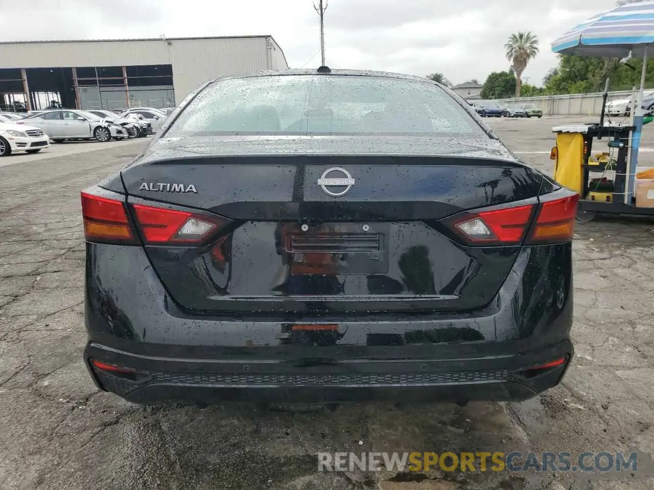 6 Photograph of a damaged car 1N4BL4DV3SN324178 NISSAN ALTIMA 2025