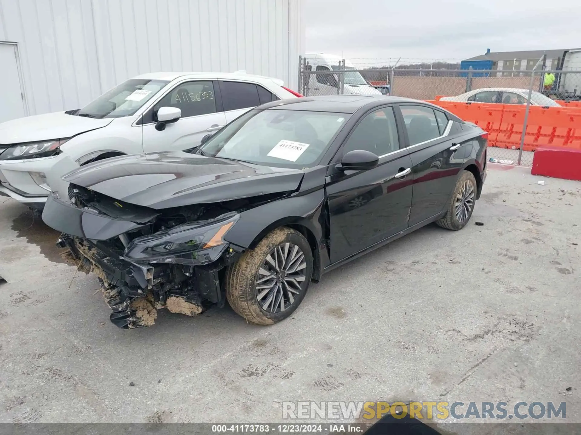 2 Photograph of a damaged car 1N4BL4DV3SN334001 NISSAN ALTIMA 2025
