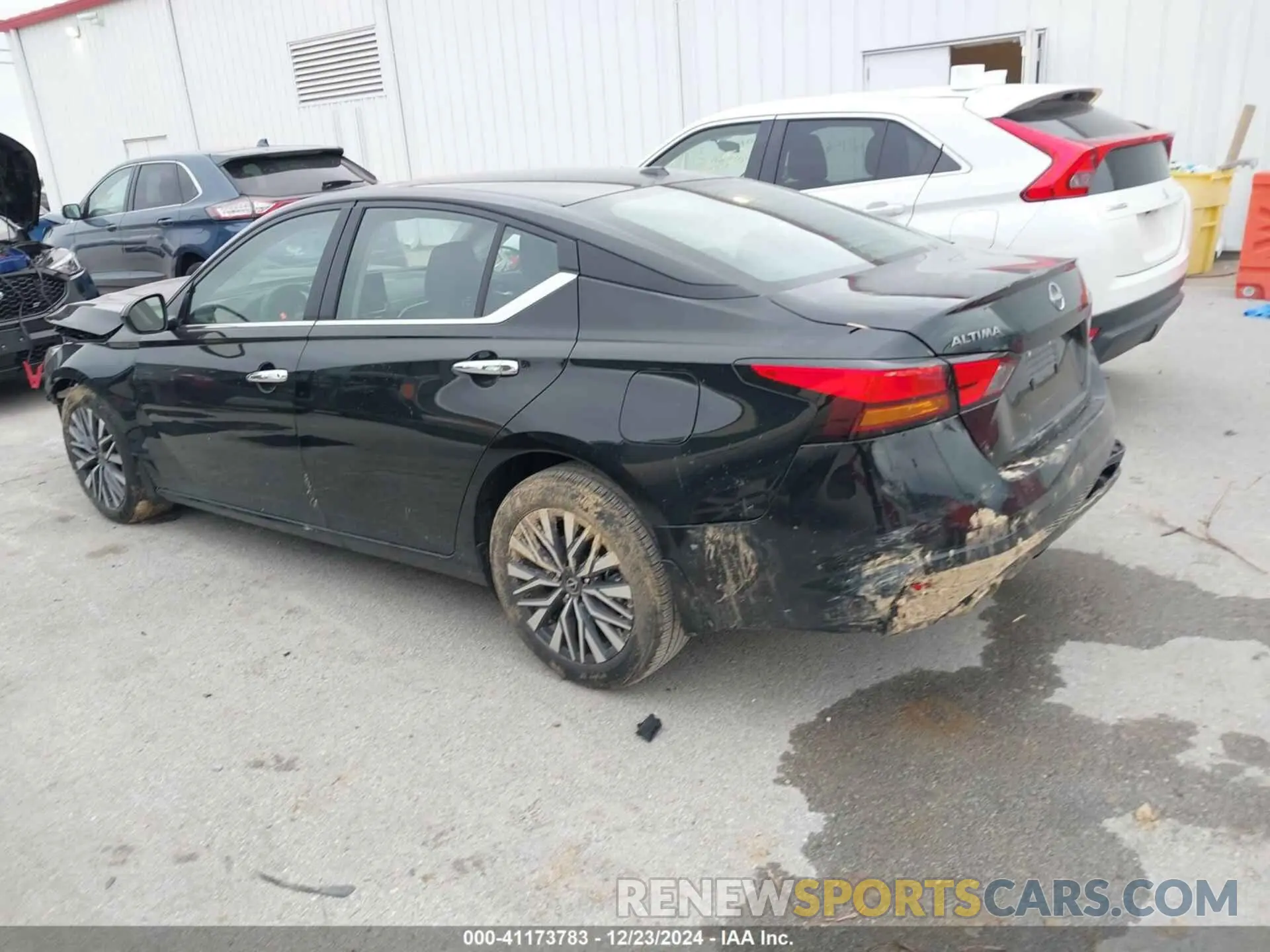 3 Photograph of a damaged car 1N4BL4DV3SN334001 NISSAN ALTIMA 2025