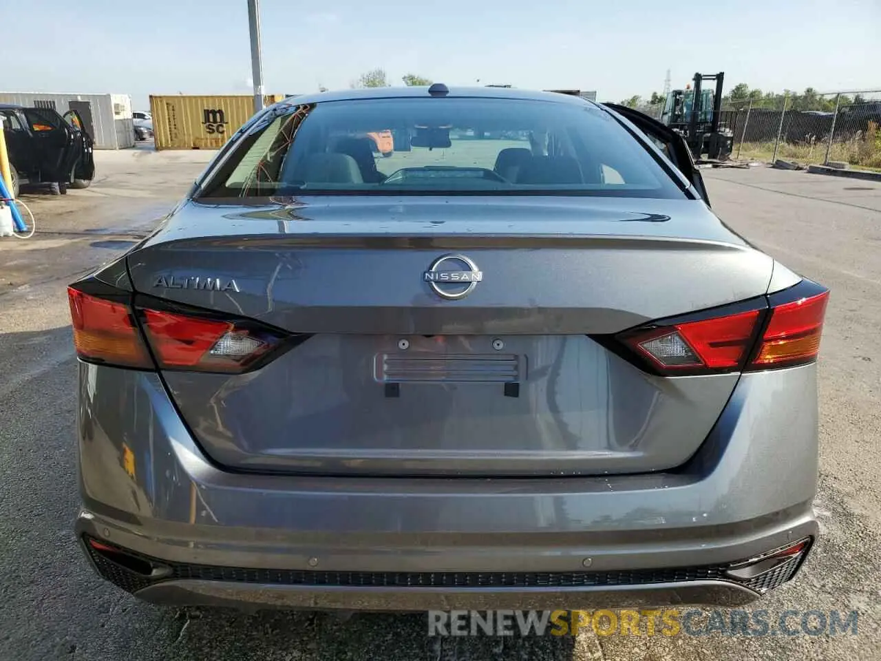 6 Photograph of a damaged car 1N4BL4DV3SN348321 NISSAN ALTIMA 2025