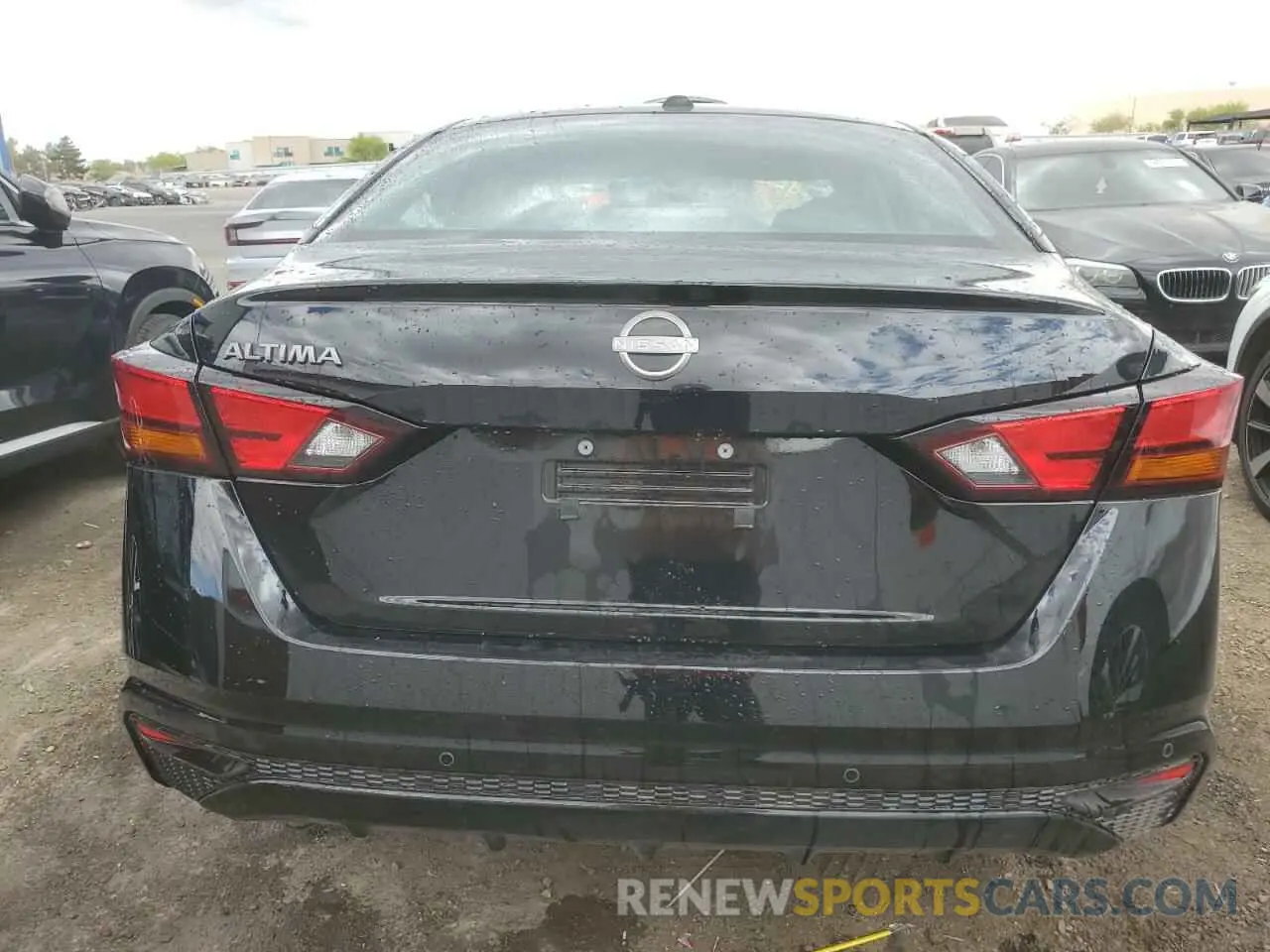 6 Photograph of a damaged car 1N4BL4DV3SN352286 NISSAN ALTIMA 2025