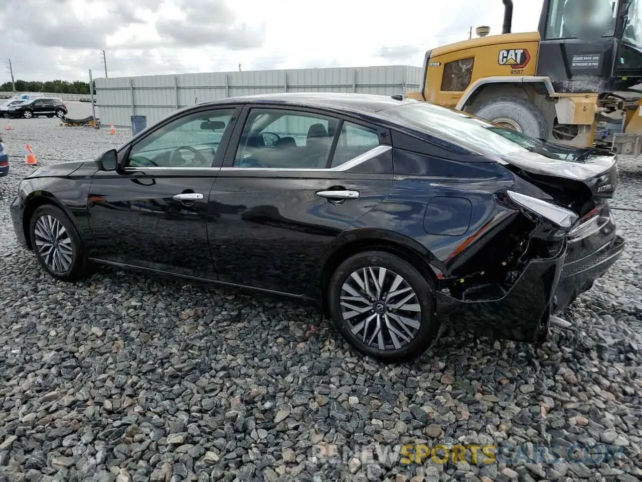 2 Photograph of a damaged car 1N4BL4DV3SN361411 NISSAN ALTIMA 2025