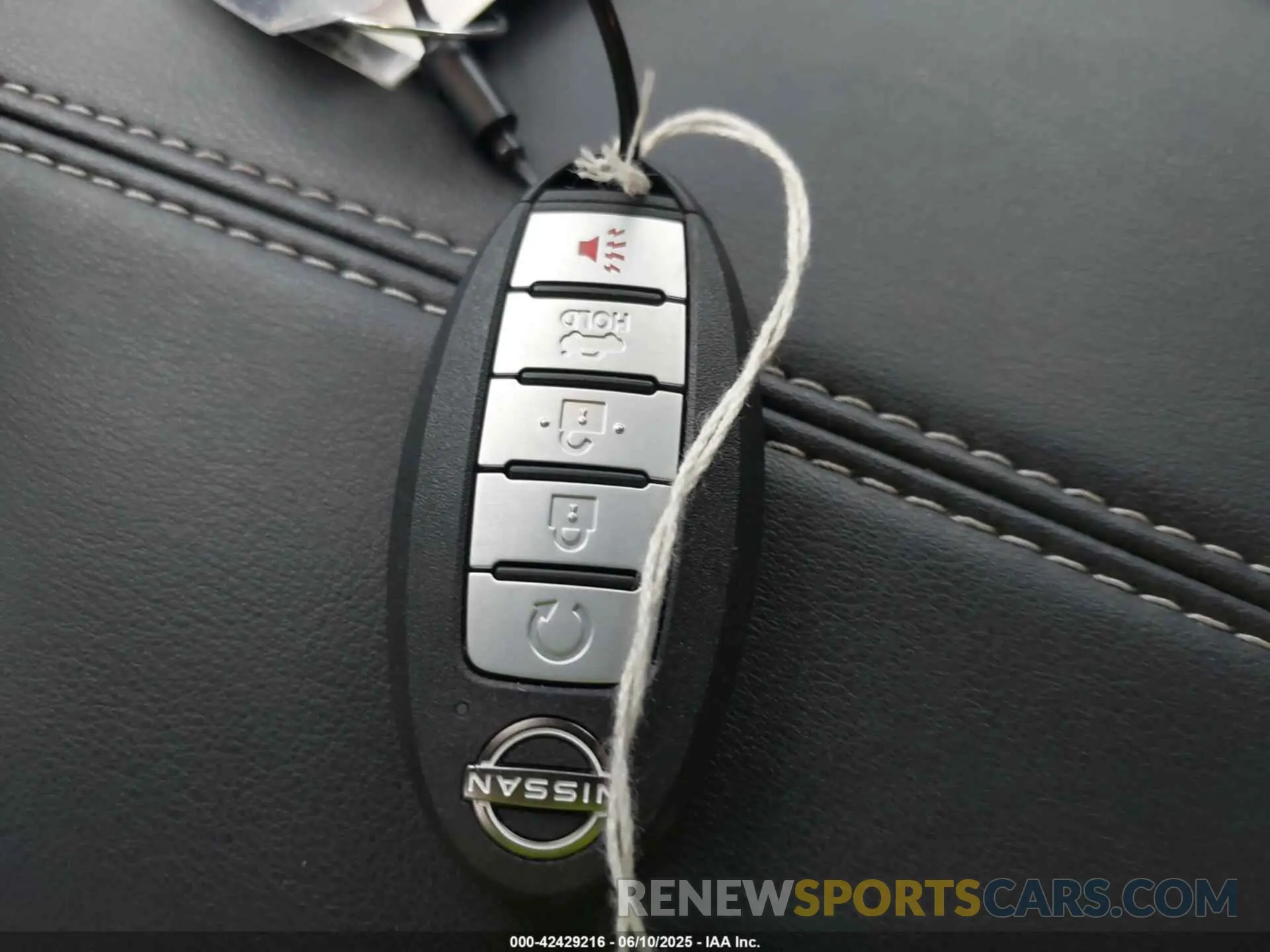 11 Photograph of a damaged car 1N4BL4DV3SN372568 NISSAN ALTIMA 2025