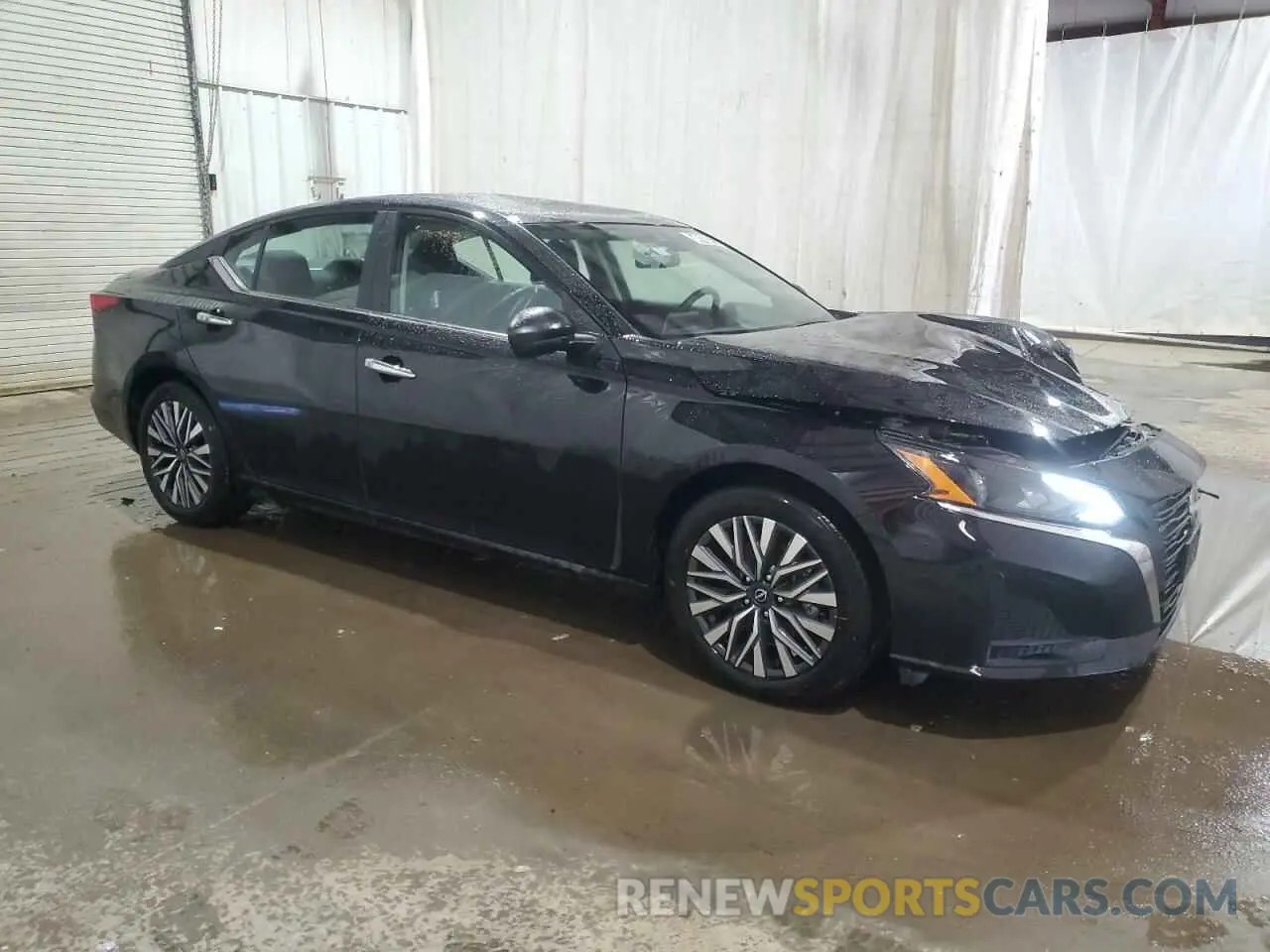 4 Photograph of a damaged car 1N4BL4DV3SN375793 NISSAN ALTIMA 2025