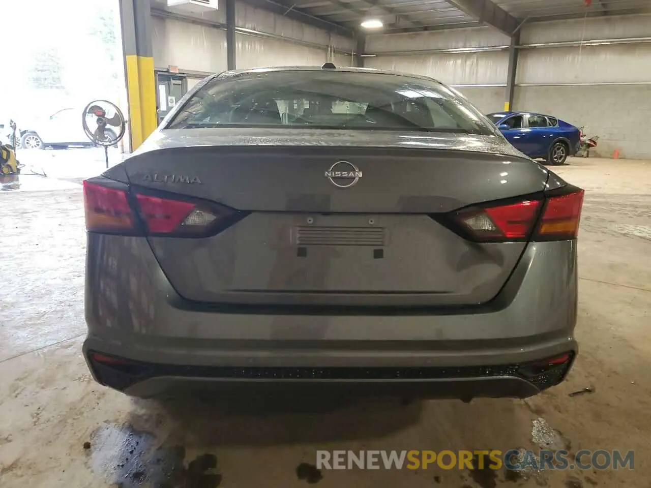 6 Photograph of a damaged car 1N4BL4DV3SN380427 NISSAN ALTIMA 2025