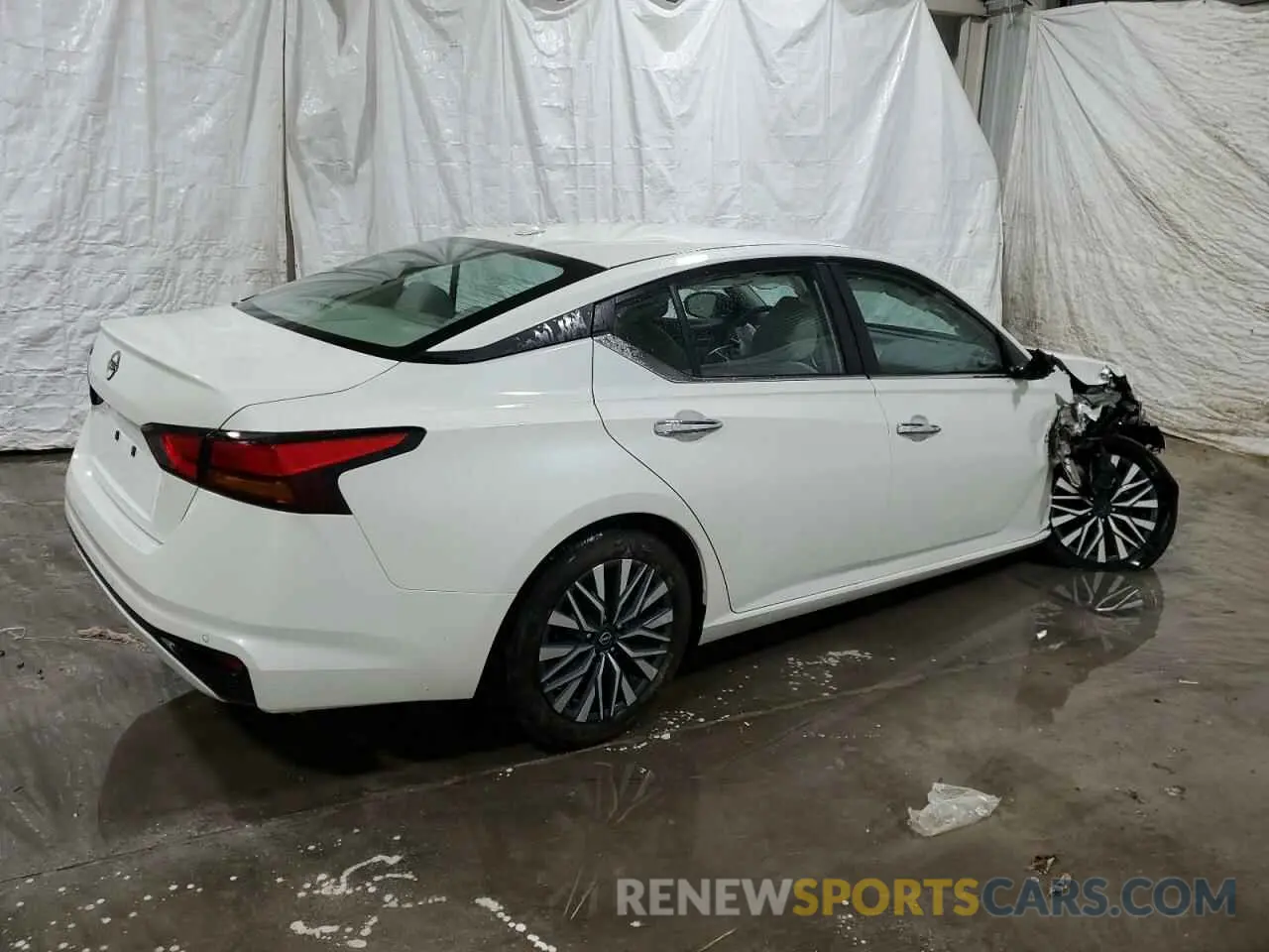 3 Photograph of a damaged car 1N4BL4DV4SN304764 NISSAN ALTIMA 2025