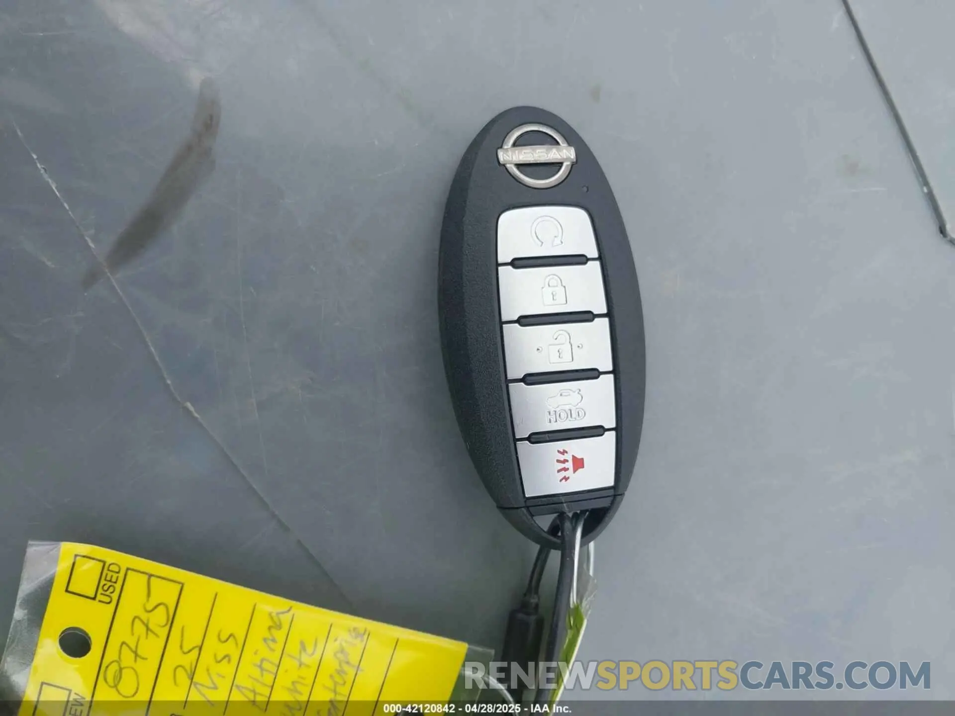 11 Photograph of a damaged car 1N4BL4DV4SN313741 NISSAN ALTIMA 2025
