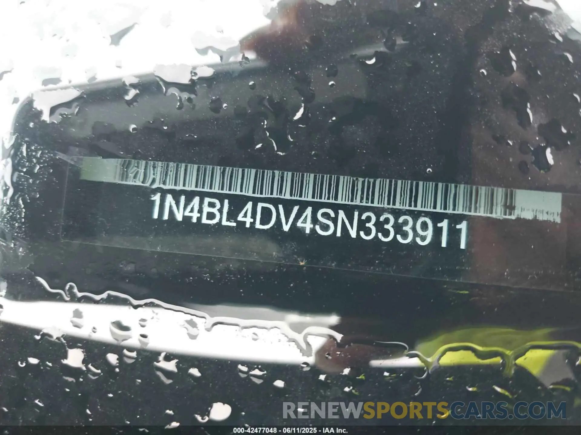 9 Photograph of a damaged car 1N4BL4DV4SN333911 NISSAN ALTIMA 2025