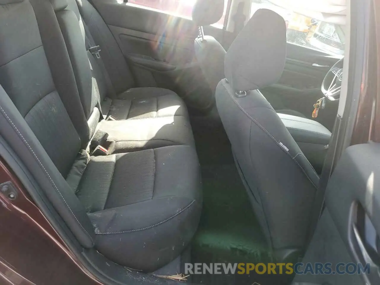 10 Photograph of a damaged car 1N4BL4DV4SN343175 NISSAN ALTIMA 2025