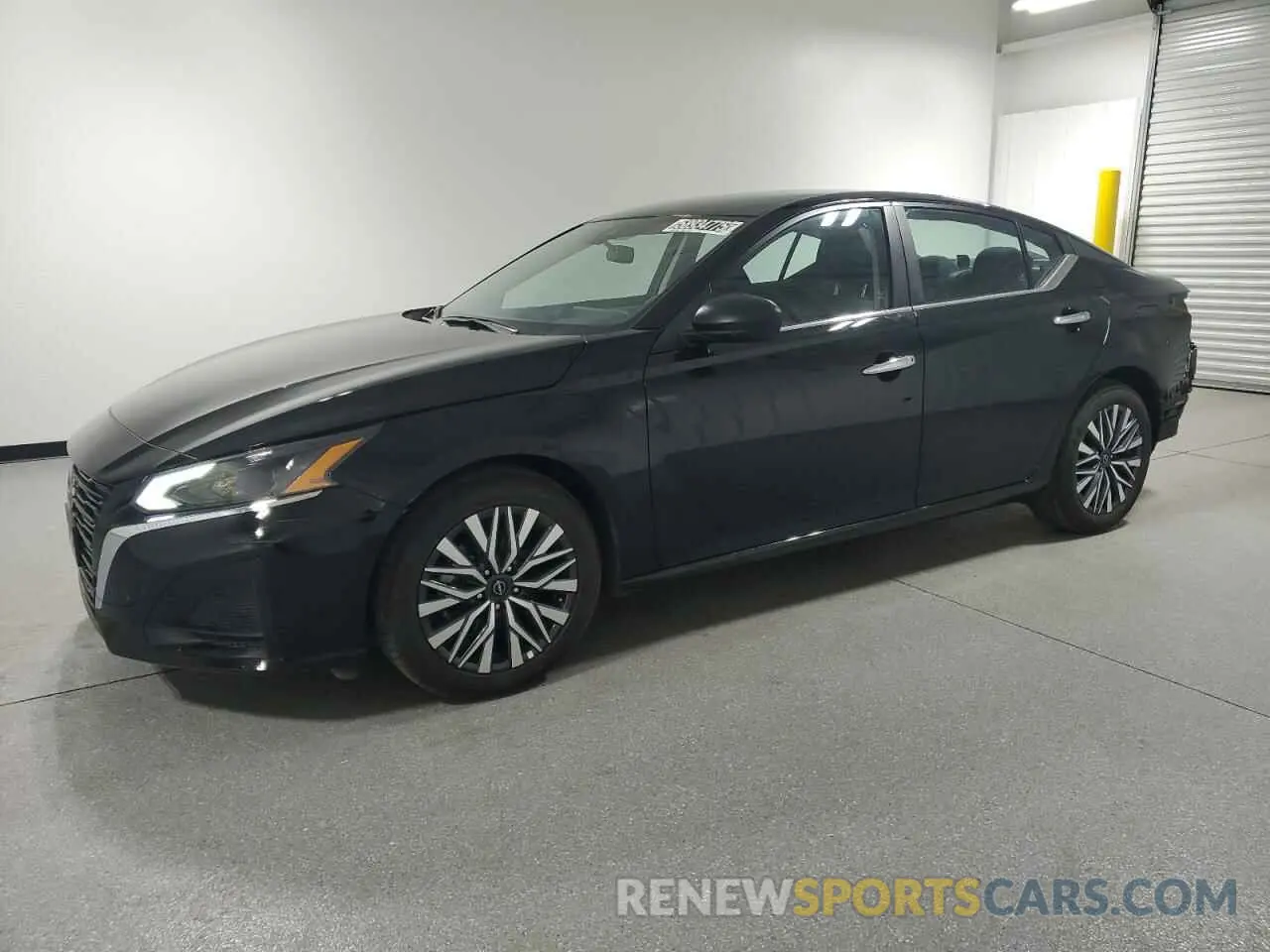 1 Photograph of a damaged car 1N4BL4DV4SN343970 NISSAN ALTIMA 2025