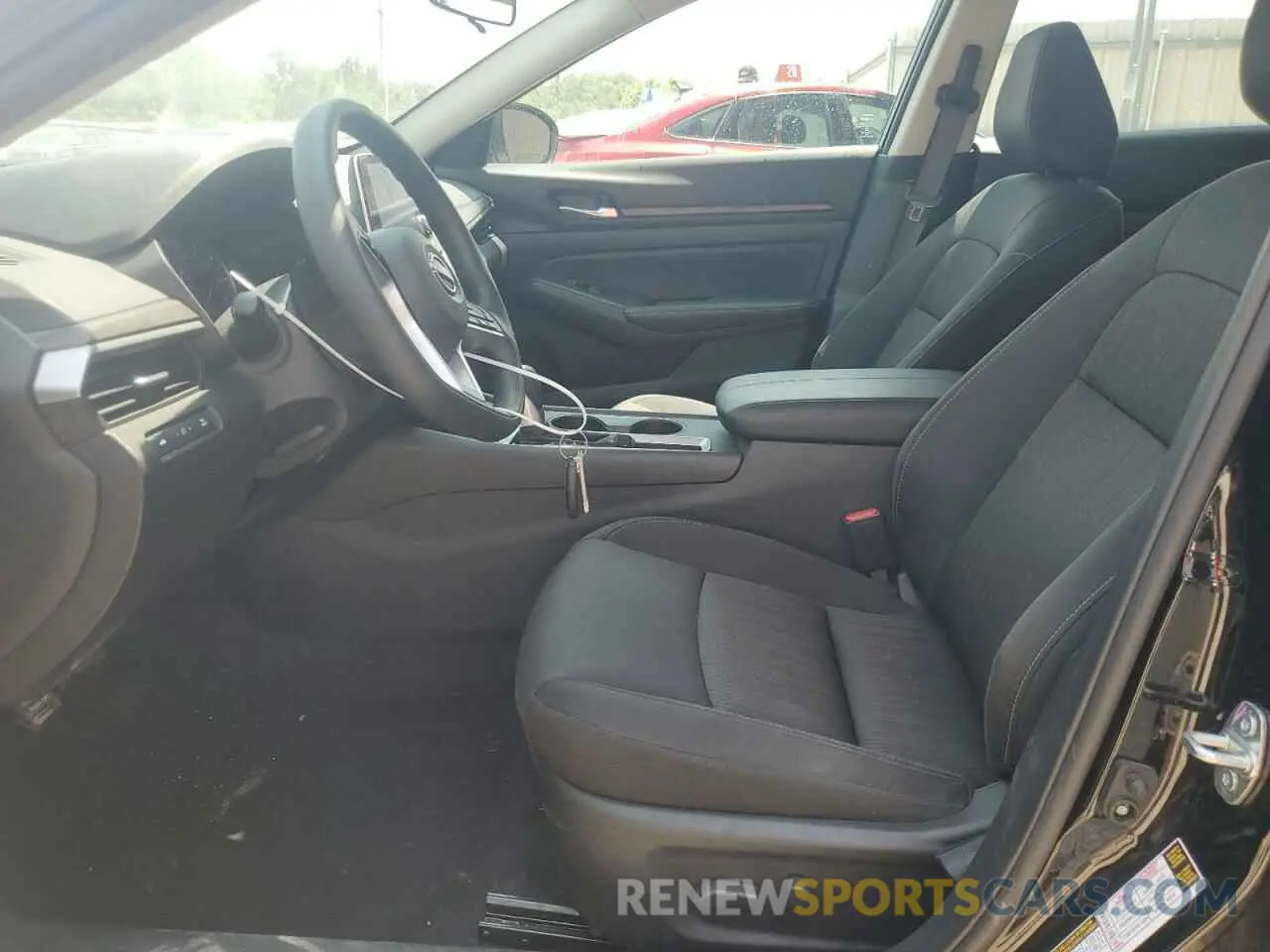 7 Photograph of a damaged car 1N4BL4DV4SN352670 NISSAN ALTIMA 2025