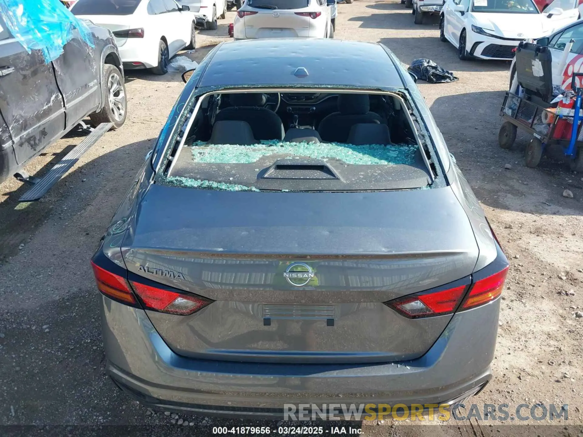 6 Photograph of a damaged car 1N4BL4DV4SN369615 NISSAN ALTIMA 2025