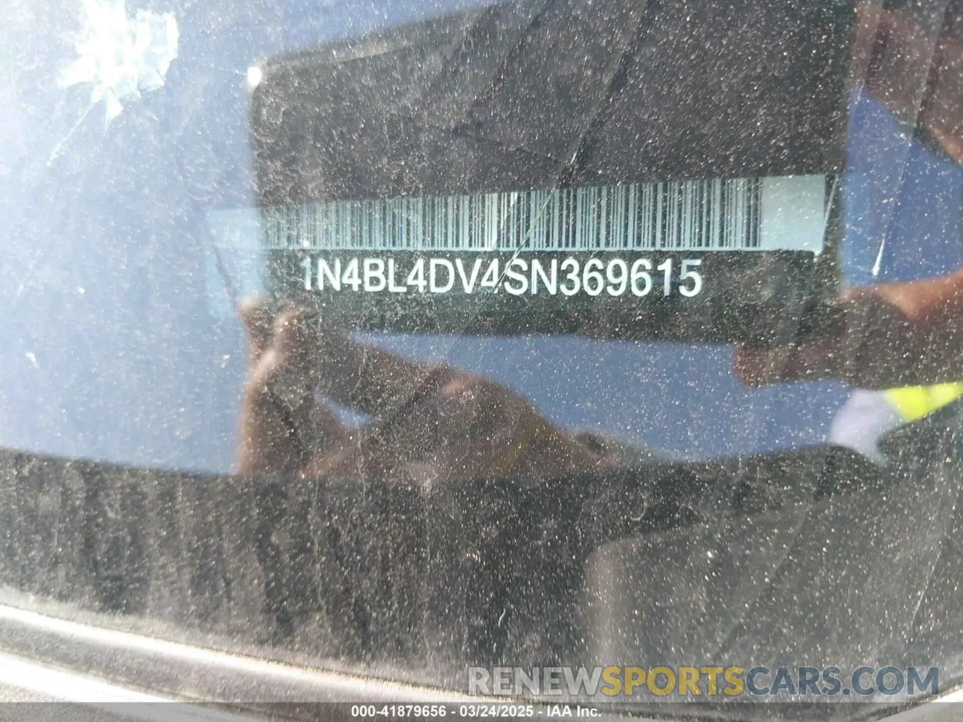 9 Photograph of a damaged car 1N4BL4DV4SN369615 NISSAN ALTIMA 2025