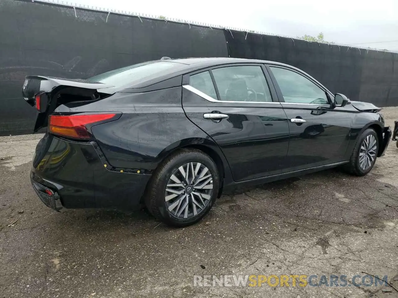 3 Photograph of a damaged car 1N4BL4DV4SN384891 NISSAN ALTIMA 2025