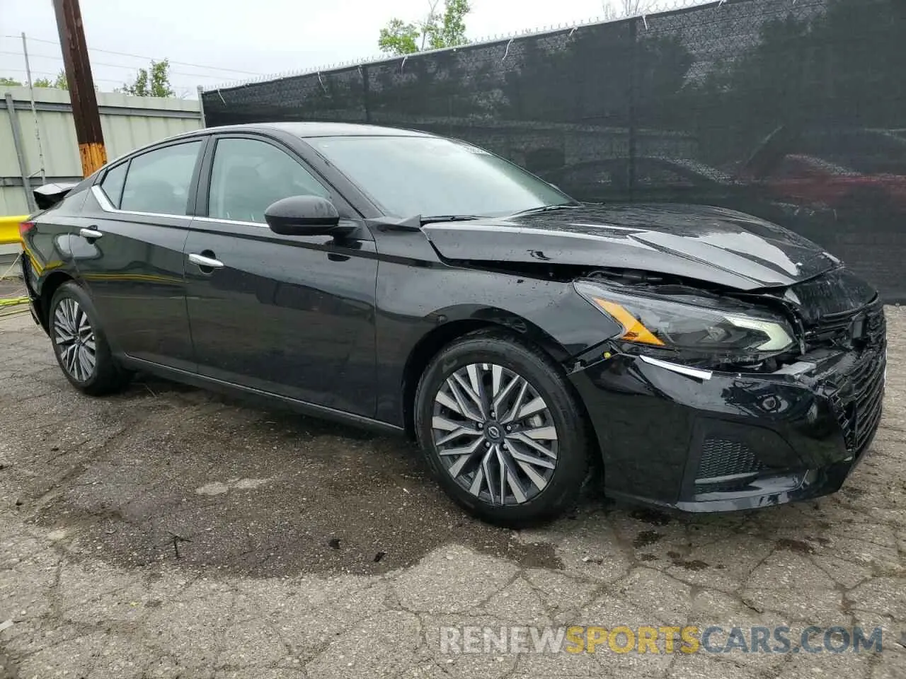 4 Photograph of a damaged car 1N4BL4DV4SN384891 NISSAN ALTIMA 2025