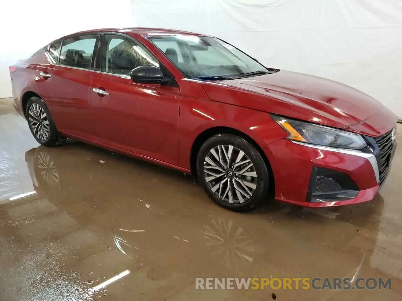 4 Photograph of a damaged car 1N4BL4DV5SN300593 NISSAN ALTIMA 2025