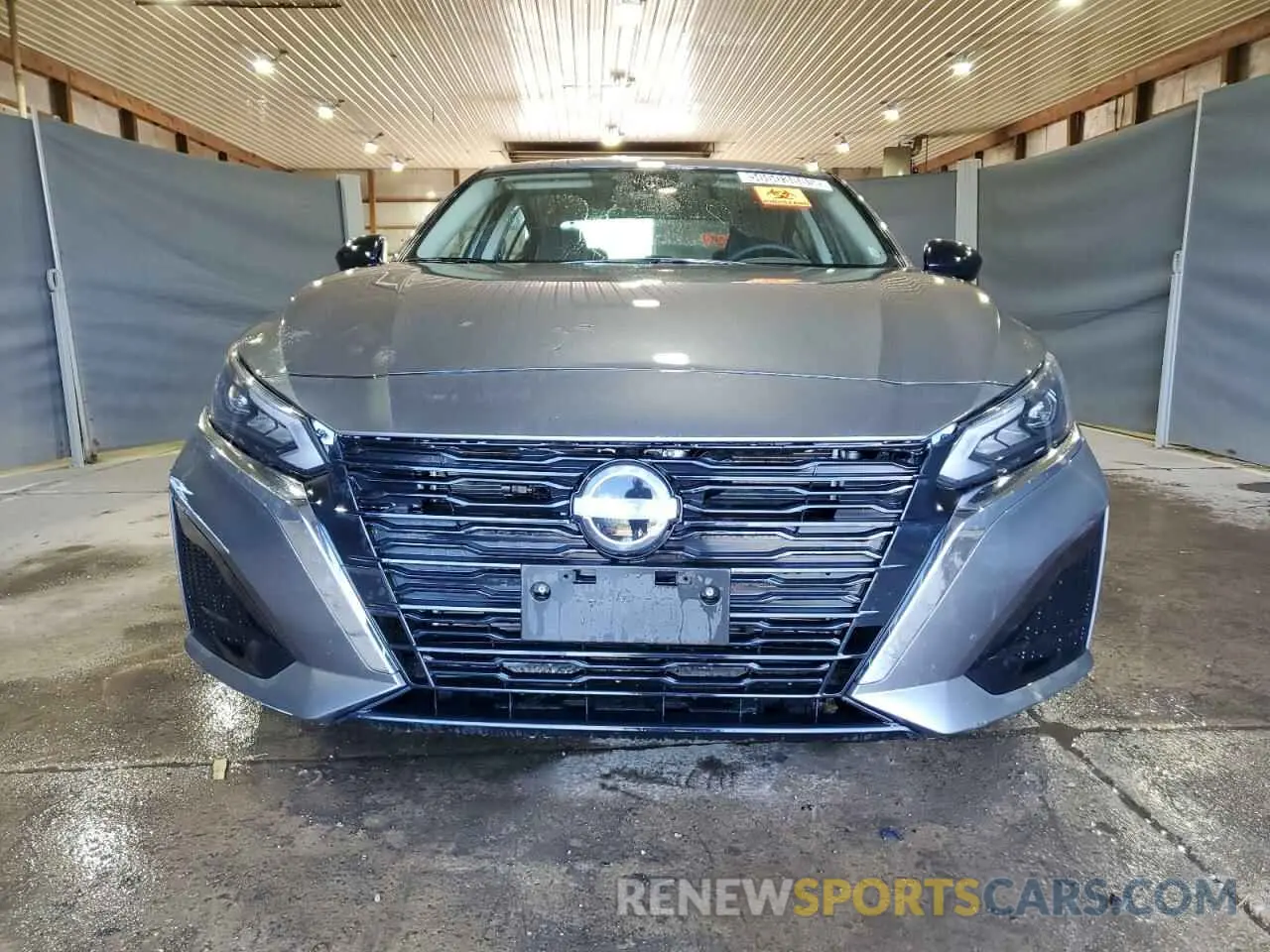 5 Photograph of a damaged car 1N4BL4DV5SN312565 NISSAN ALTIMA 2025