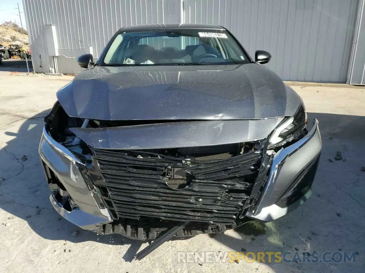 5 Photograph of a damaged car 1N4BL4DV5SN358963 NISSAN ALTIMA 2025