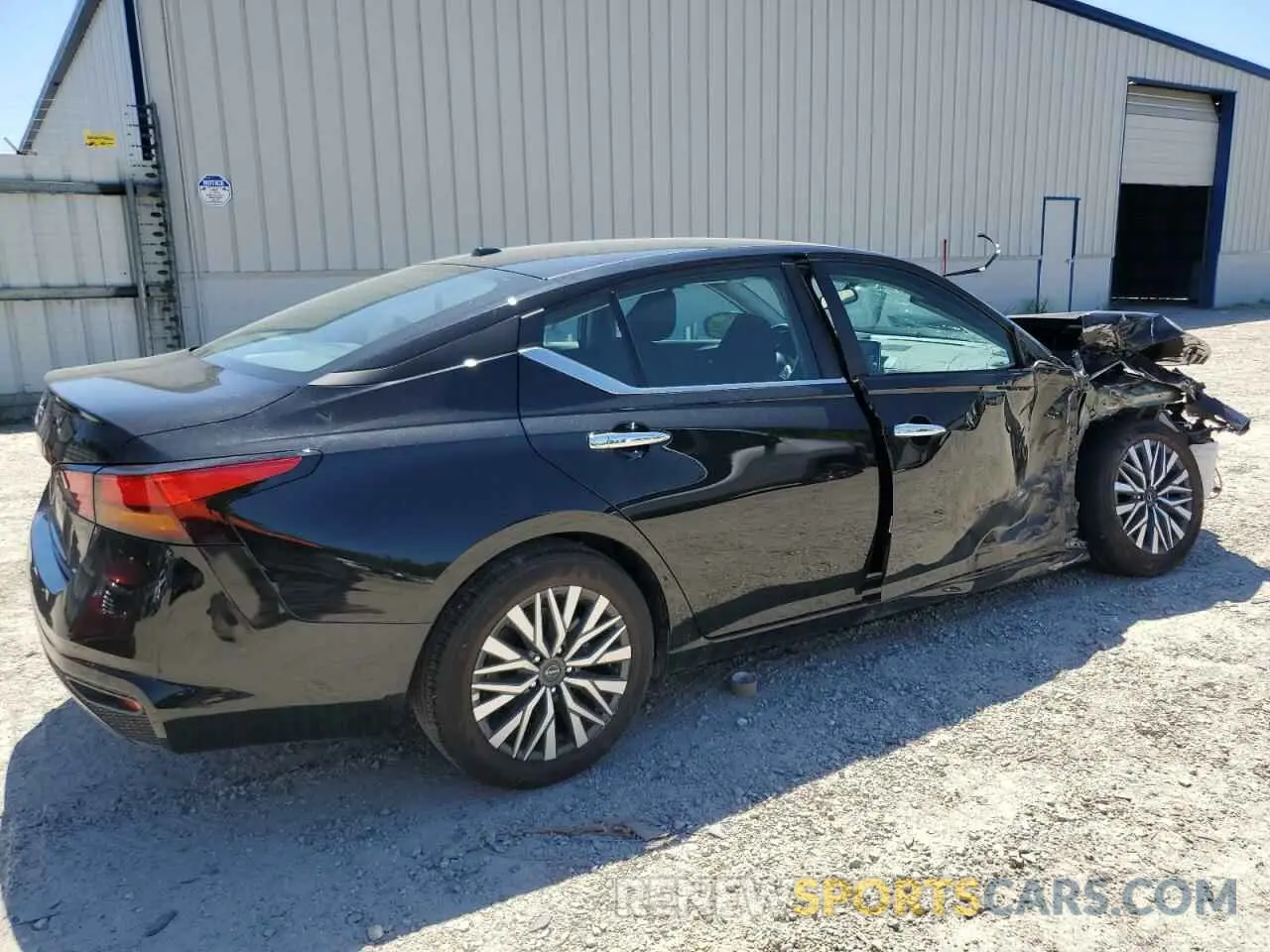 3 Photograph of a damaged car 1N4BL4DV5SN376928 NISSAN ALTIMA 2025