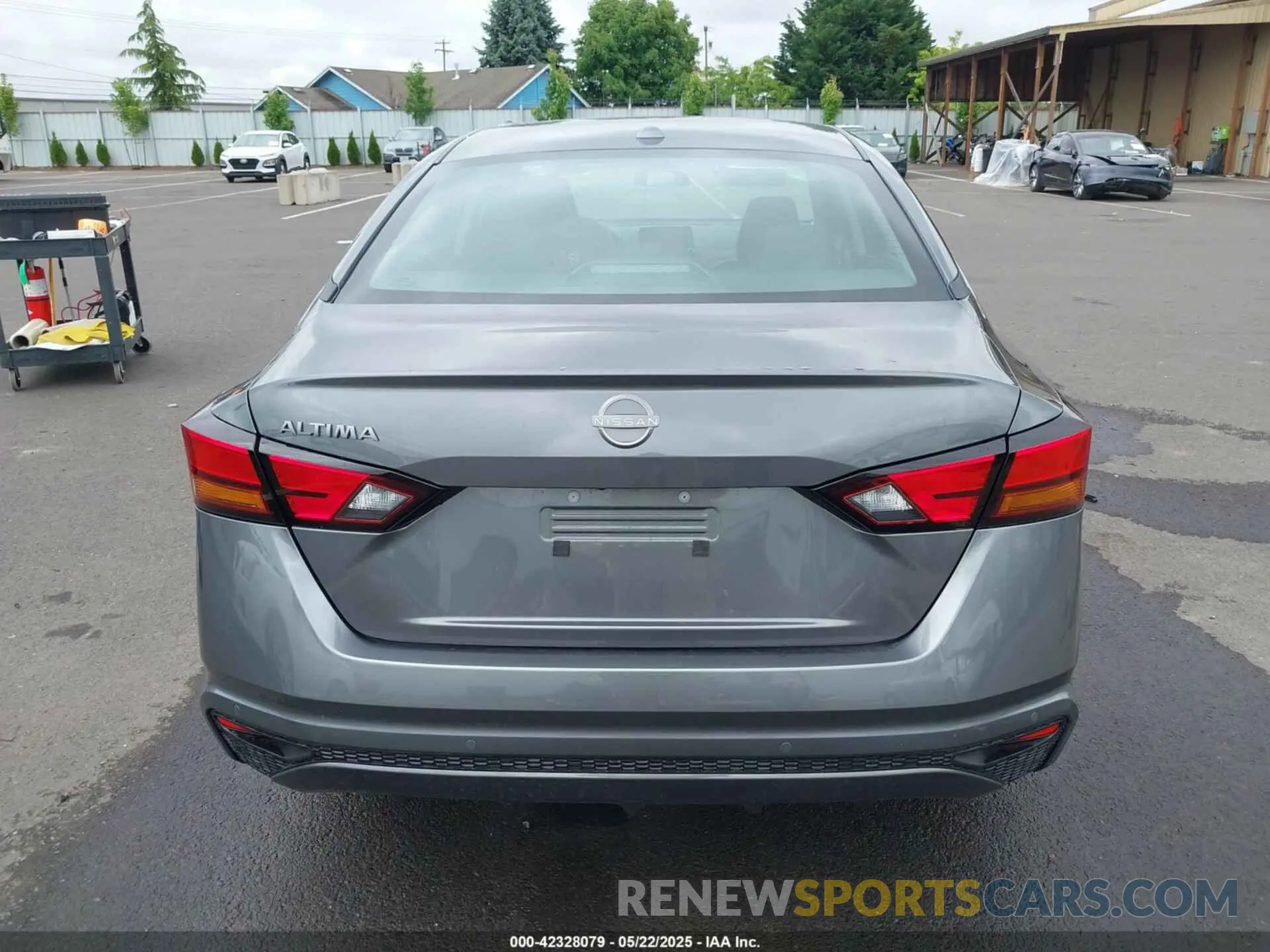 16 Photograph of a damaged car 1N4BL4DV5SN381613 NISSAN ALTIMA 2025