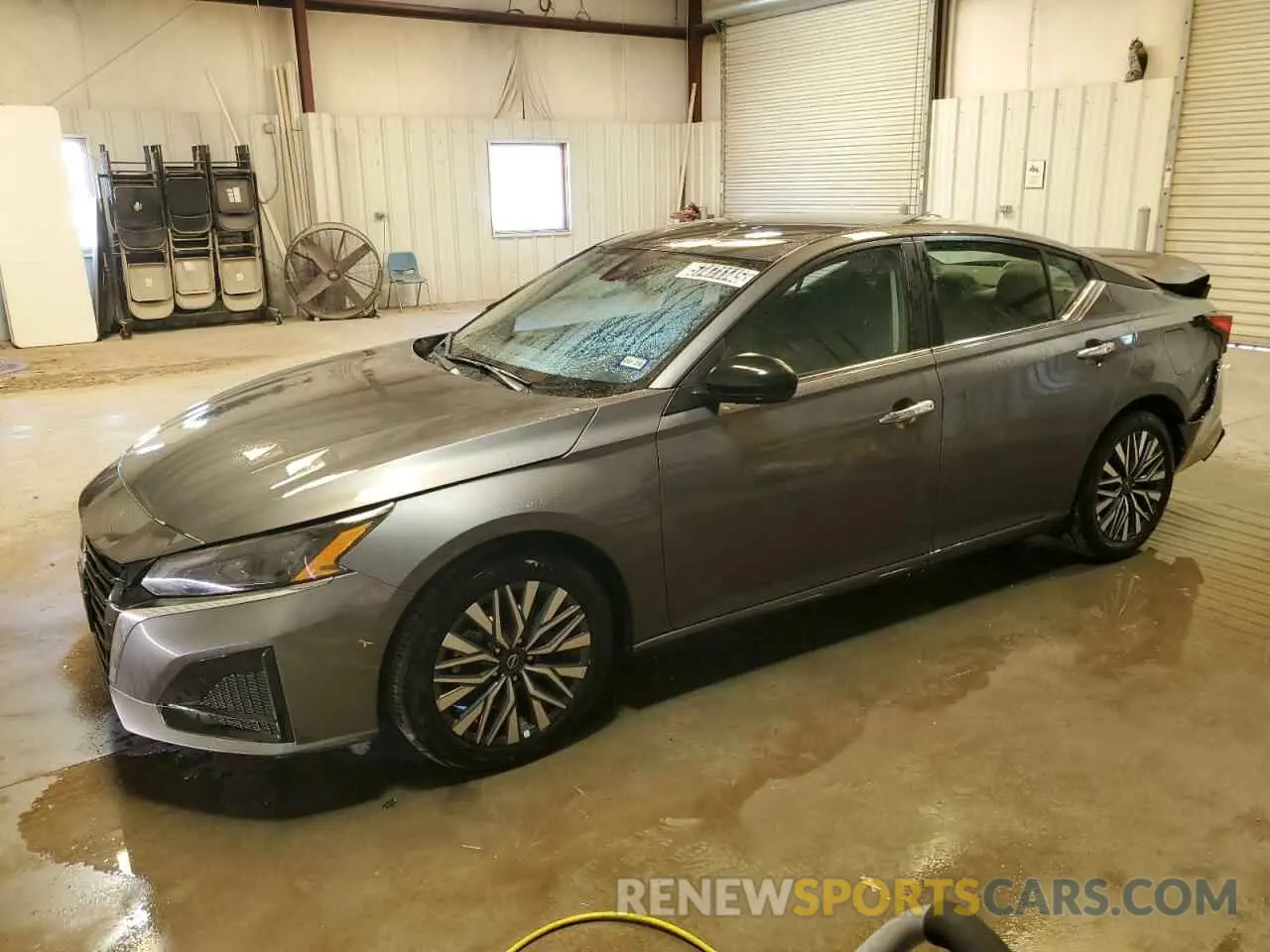 1 Photograph of a damaged car 1N4BL4DV6SN319394 NISSAN ALTIMA 2025