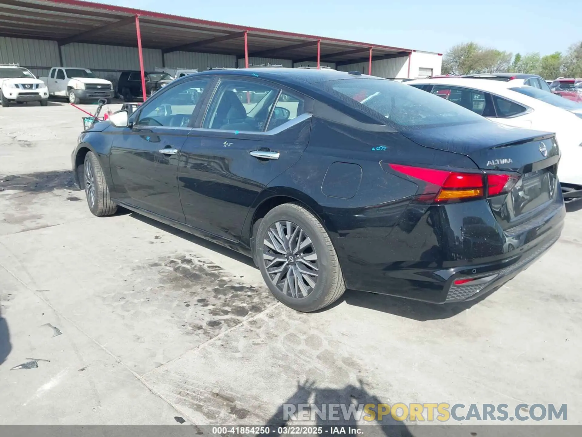3 Photograph of a damaged car 1N4BL4DV6SN363122 NISSAN ALTIMA 2025