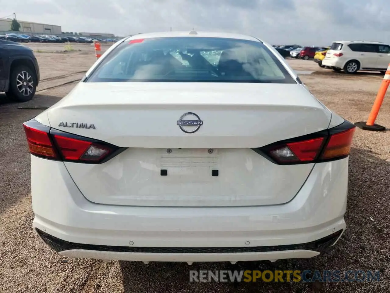 6 Photograph of a damaged car 1N4BL4DV6SN372211 NISSAN ALTIMA 2025