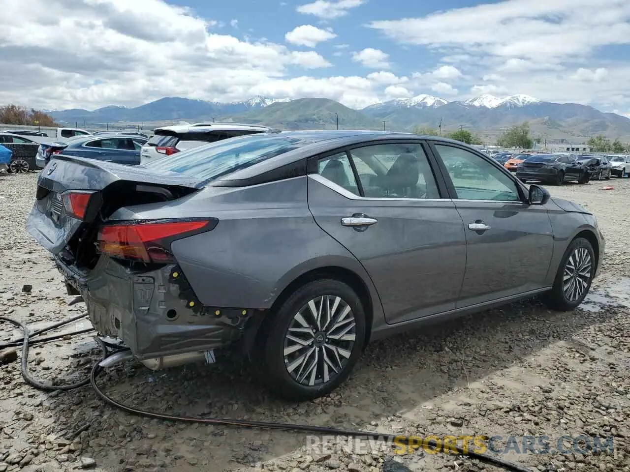 3 Photograph of a damaged car 1N4BL4DV6SN380423 NISSAN ALTIMA 2025
