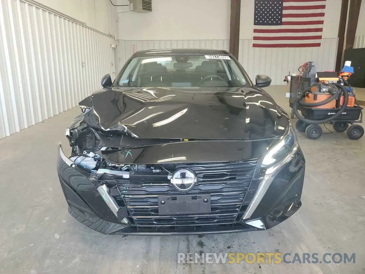 5 Photograph of a damaged car 1N4BL4DV6SN381202 NISSAN ALTIMA 2025