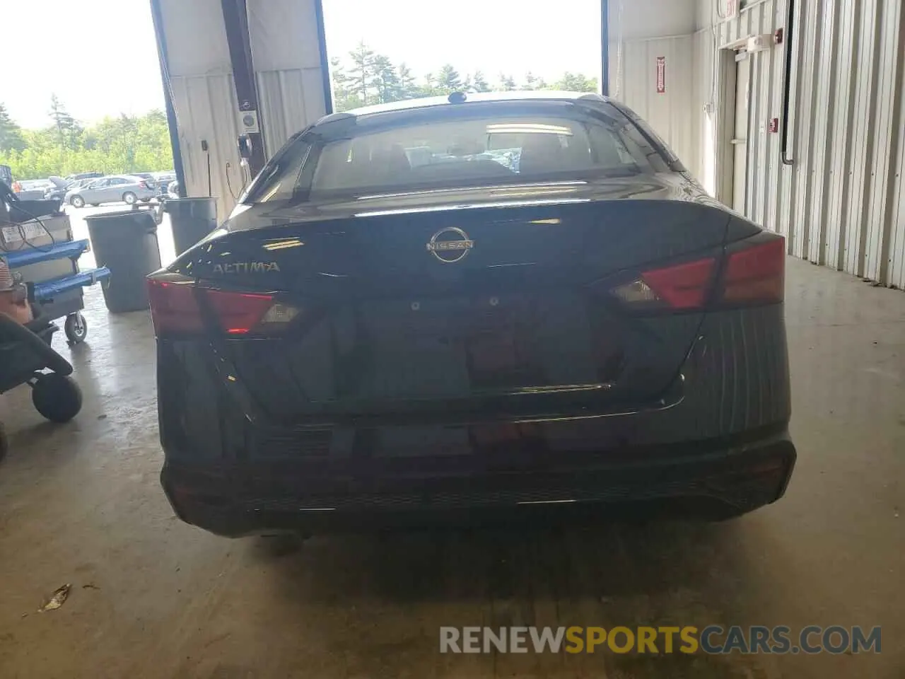 6 Photograph of a damaged car 1N4BL4DV6SN381202 NISSAN ALTIMA 2025
