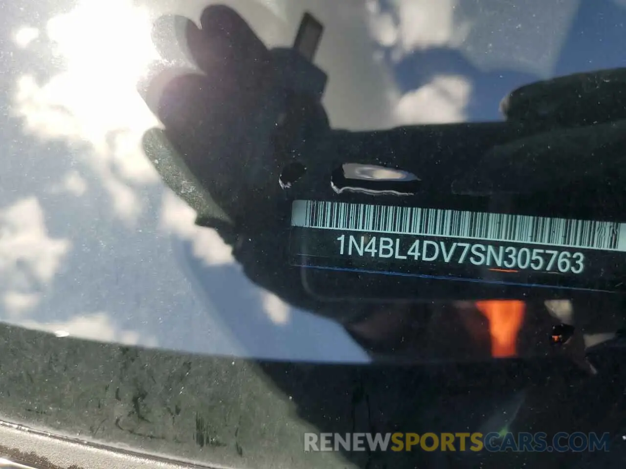 12 Photograph of a damaged car 1N4BL4DV7SN305763 NISSAN ALTIMA 2025