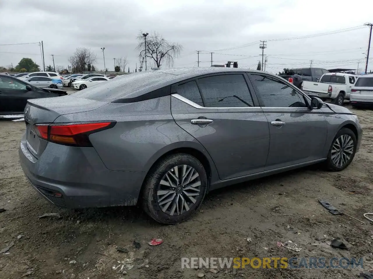 3 Photograph of a damaged car 1N4BL4DV7SN334678 NISSAN ALTIMA 2025