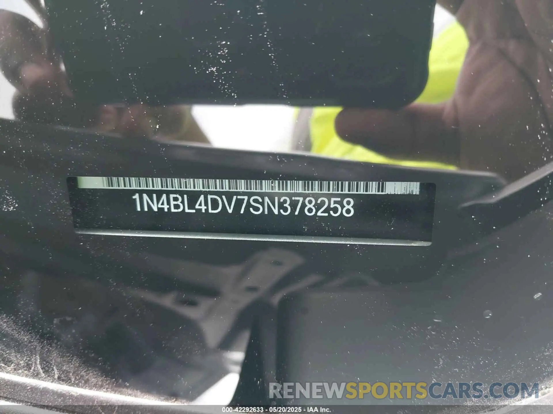 9 Photograph of a damaged car 1N4BL4DV7SN378258 NISSAN ALTIMA 2025