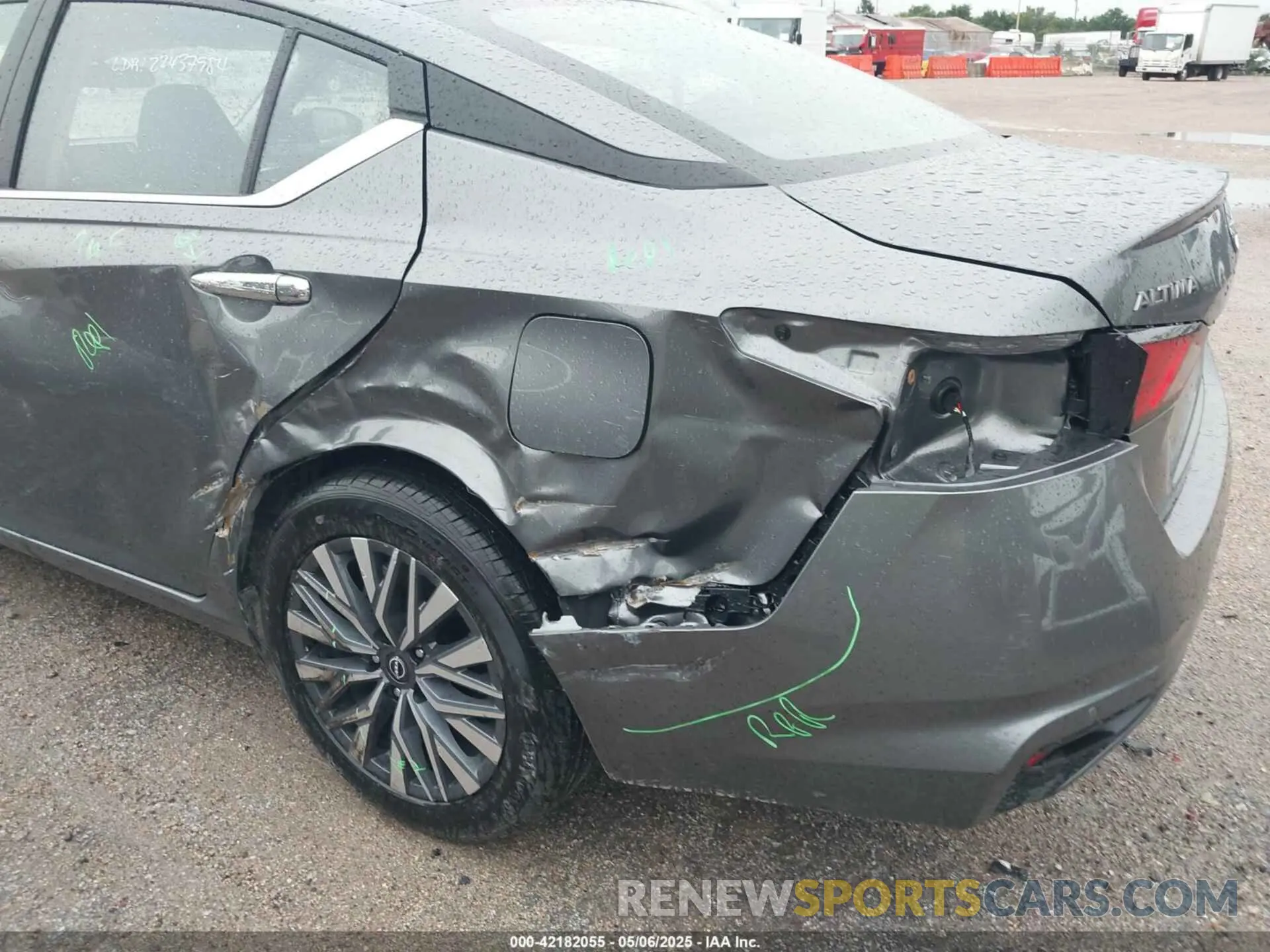 6 Photograph of a damaged car 1N4BL4DV7SN382486 NISSAN ALTIMA 2025